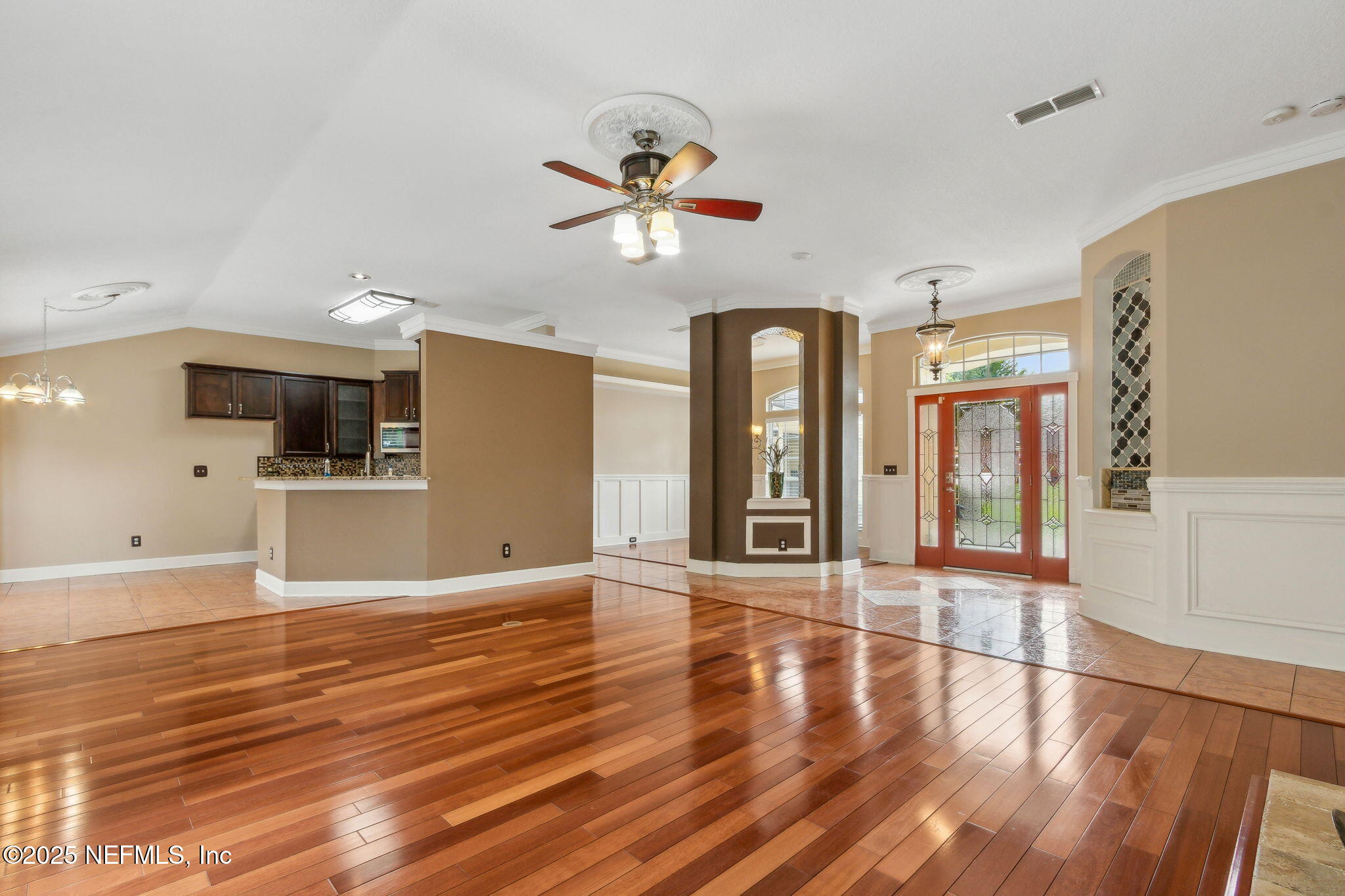 11820 WAX BERRY Lane