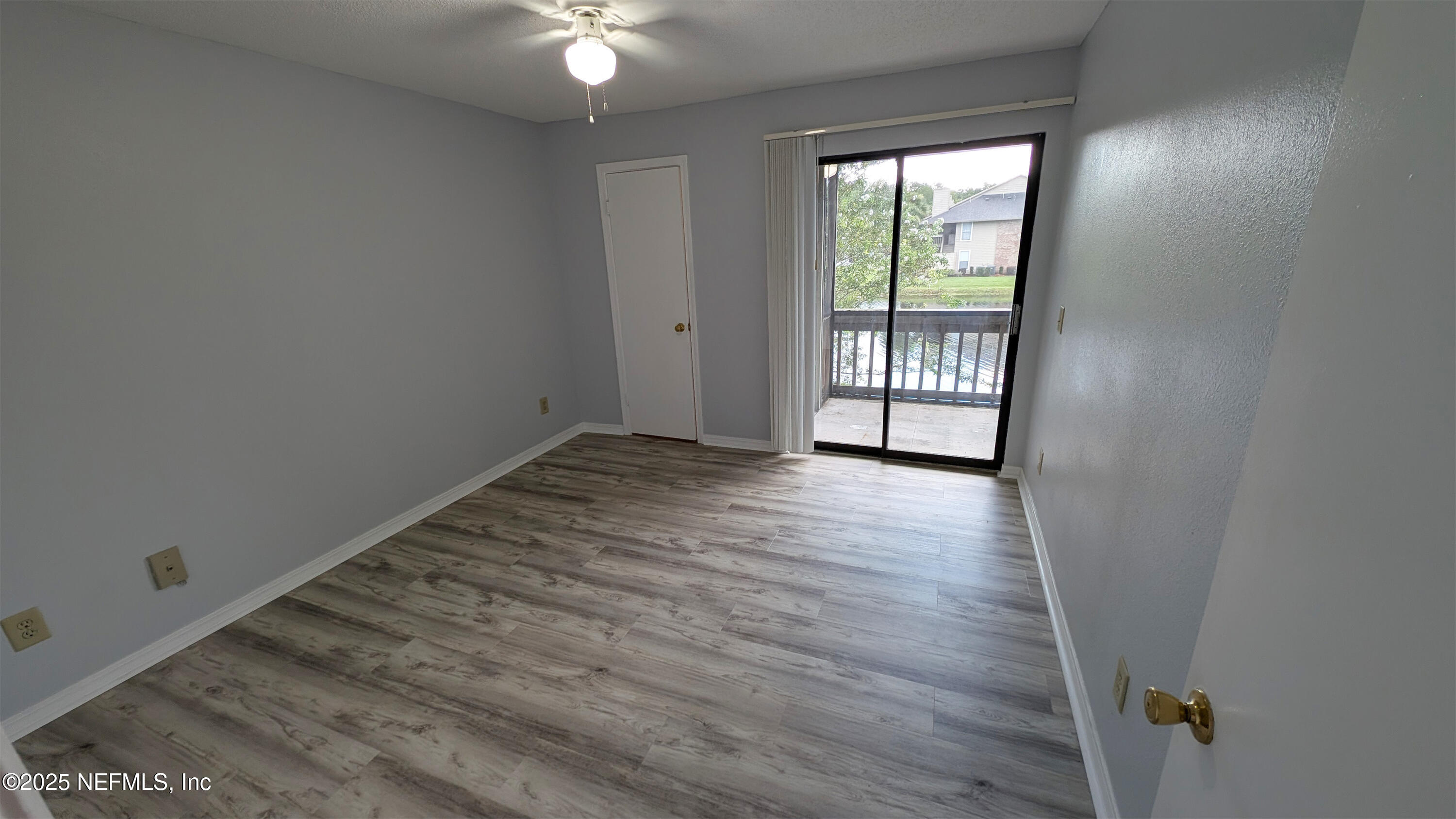 10200 BELLE RIVE Boulevard, 212