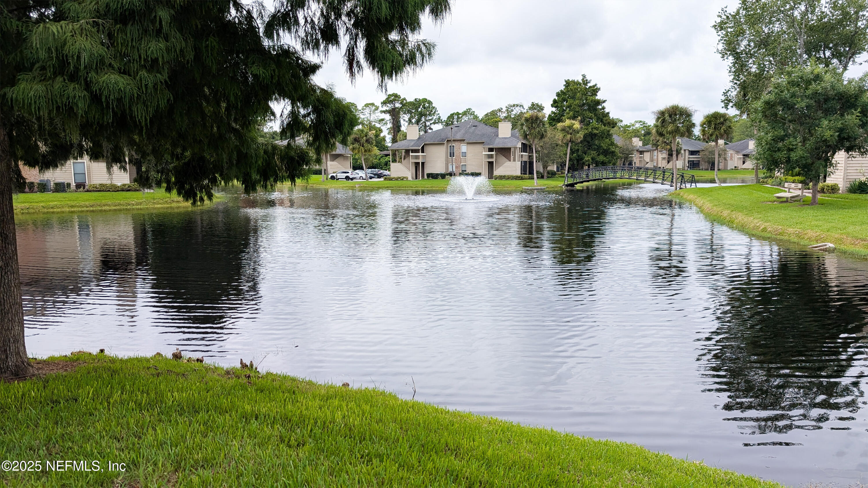 10200 BELLE RIVE Boulevard, 212