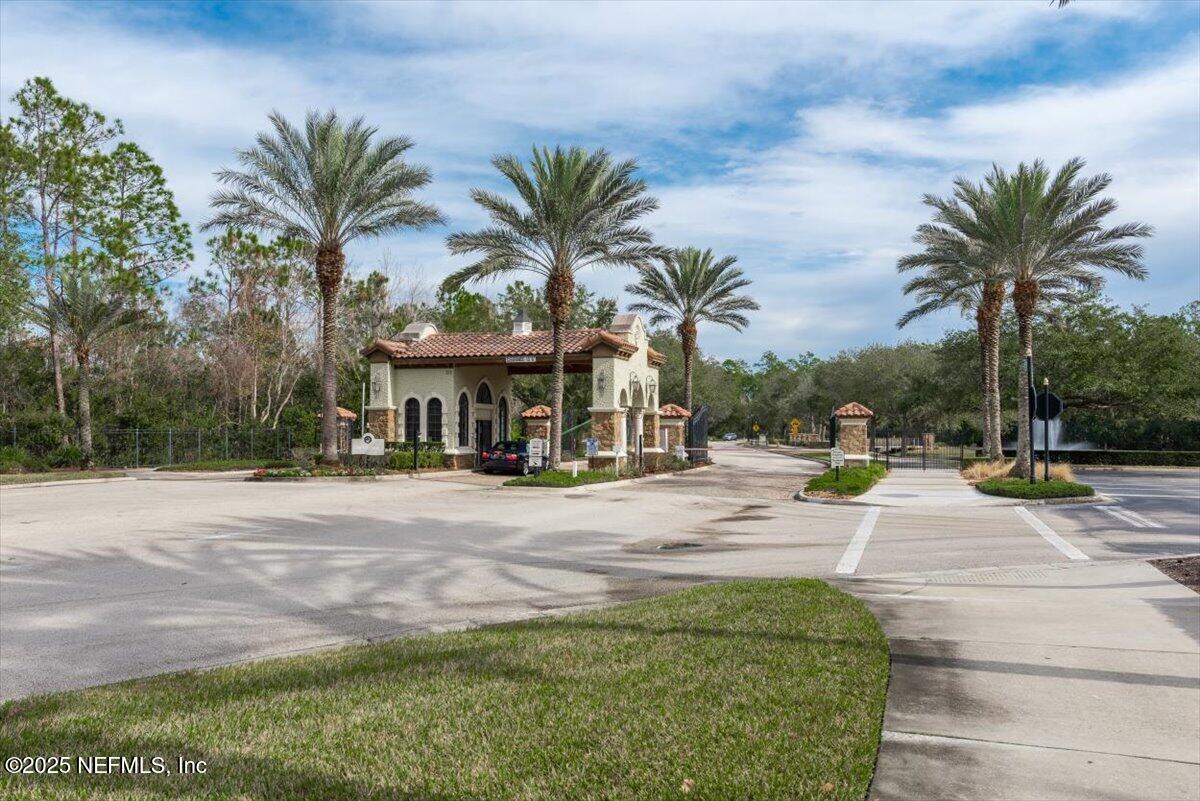 875 WANDERING WOODS Way