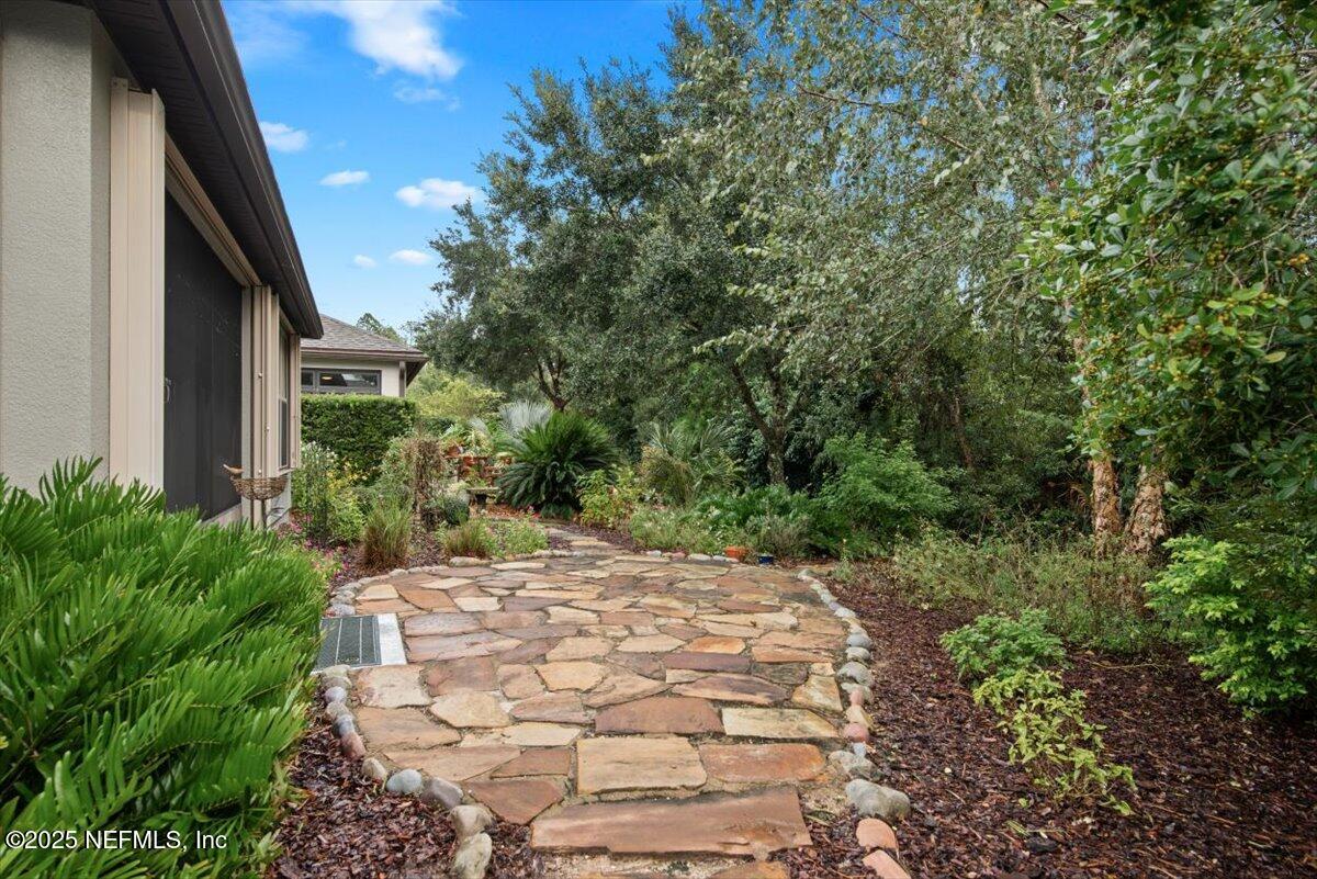 875 WANDERING WOODS Way