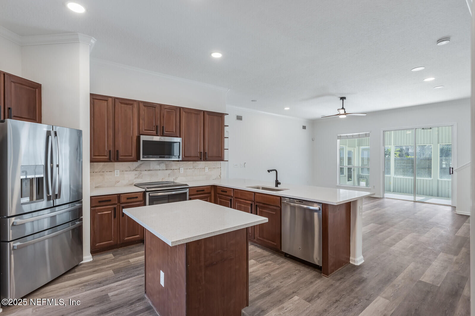 737 HAZELMOOR Lane