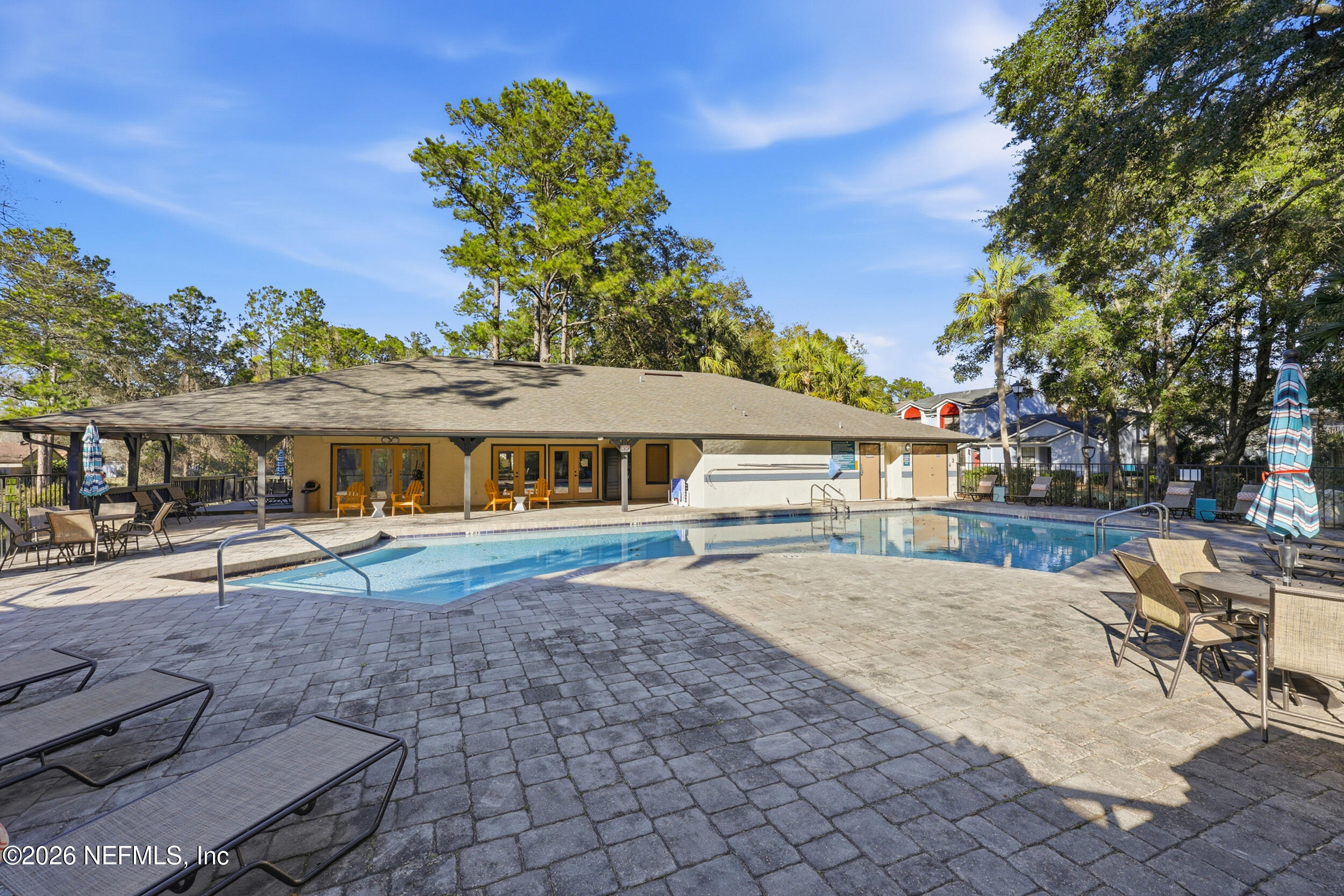 8715 BELLE RIVE Boulevard 1607