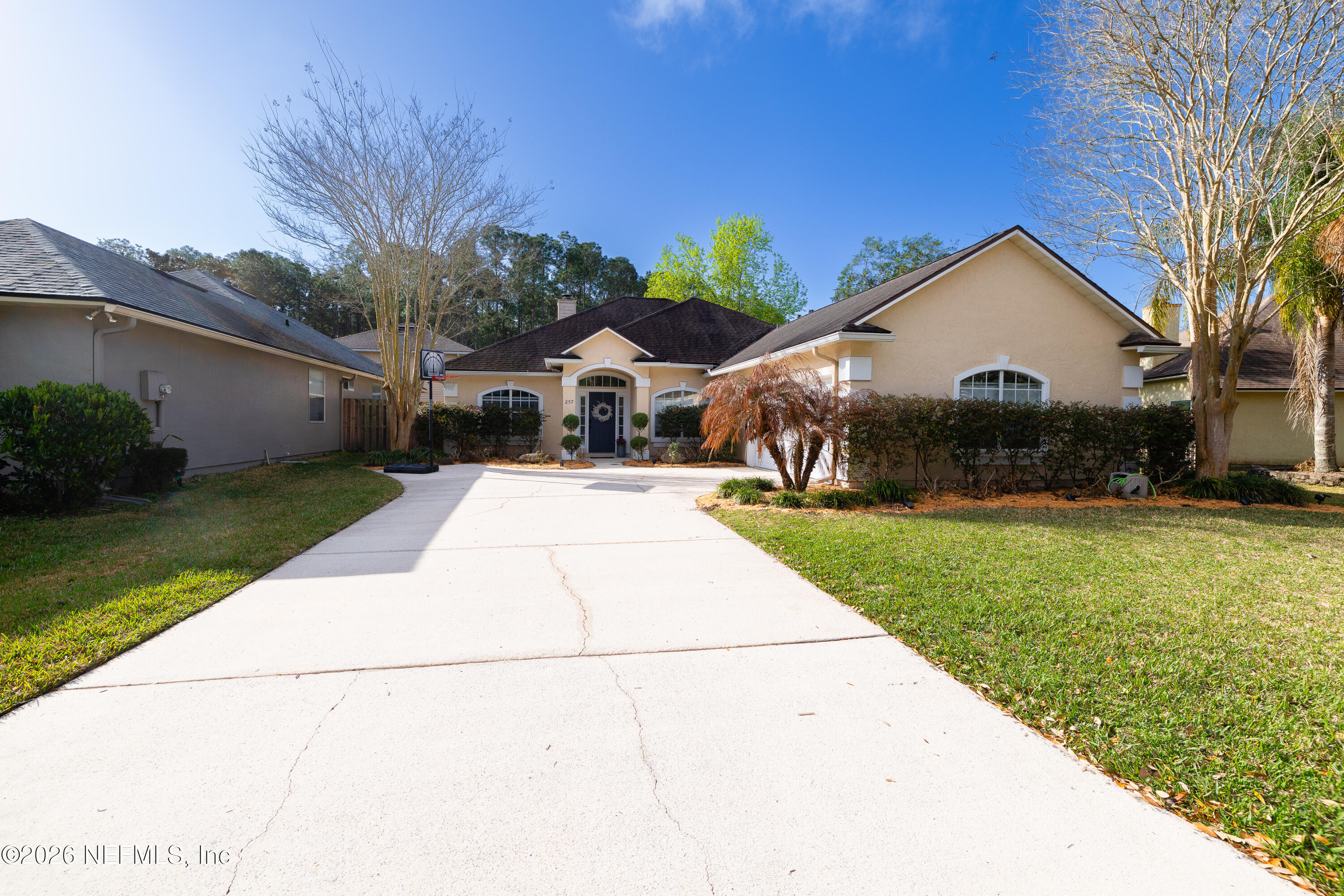 257 CROOKED Court, St. Johns