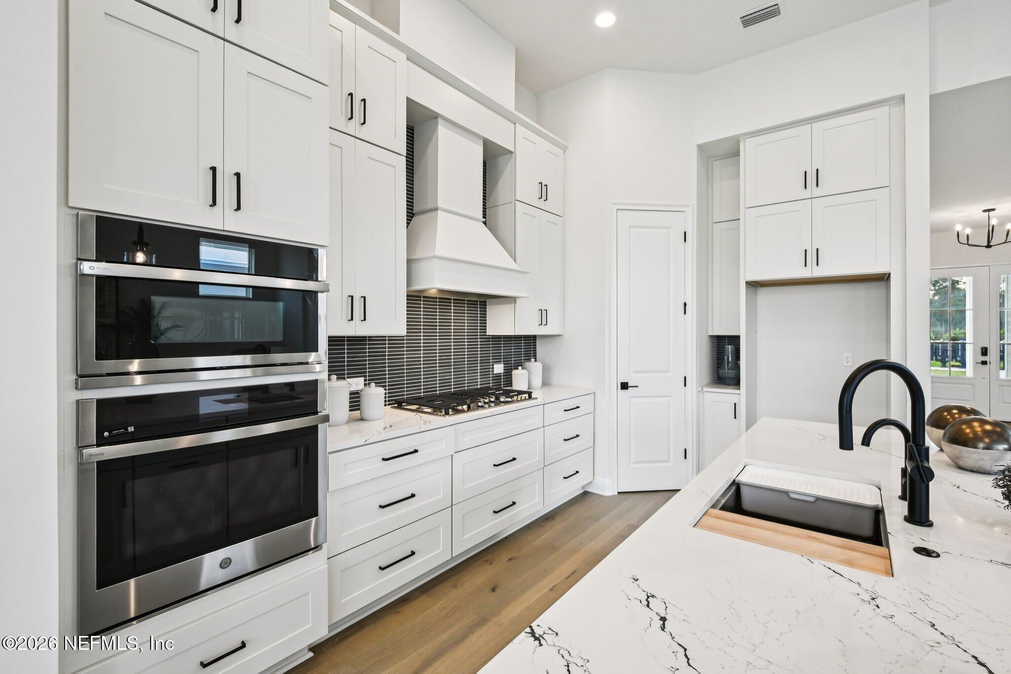 51 WHITECAP Lane