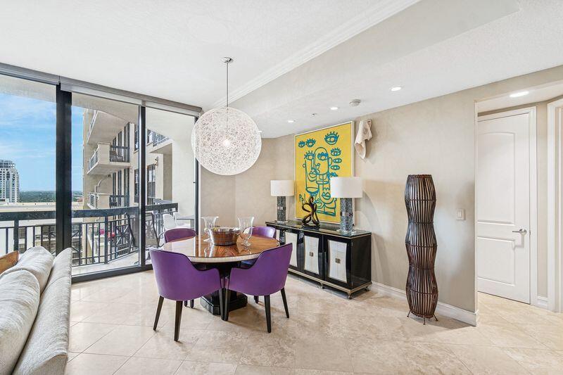 701 S Olive Avenue 1706