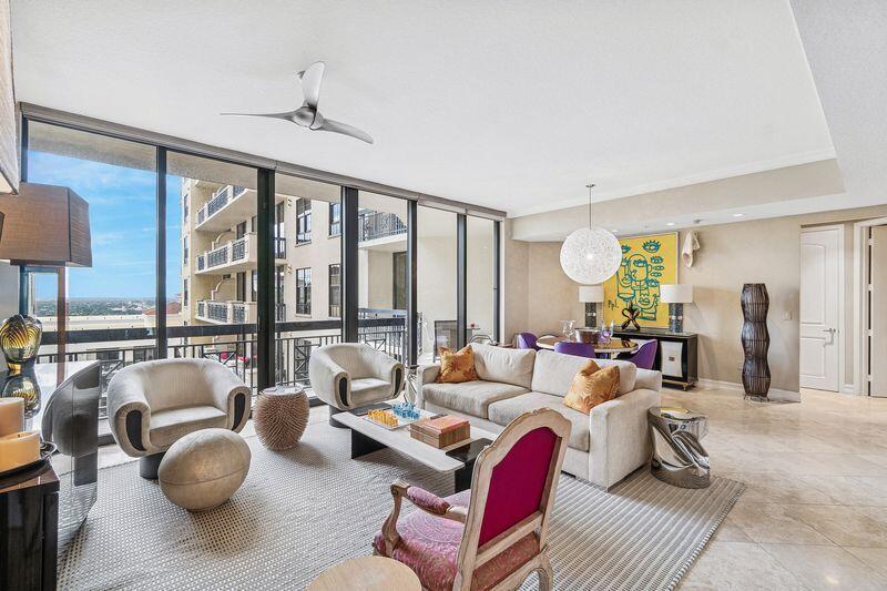 701 S Olive Avenue 1706