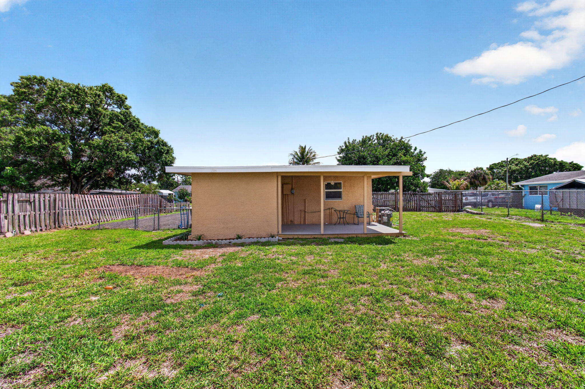 1537 E Breezy Lane, Plantation Mobile Home Park