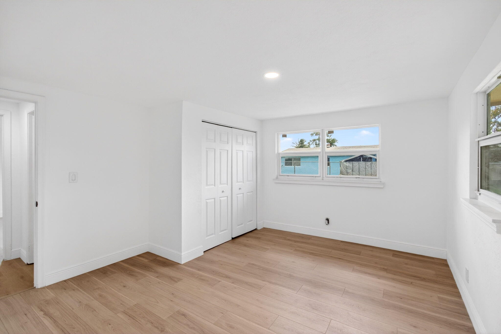 1537 E Breezy Lane, Plantation Mobile Home Park