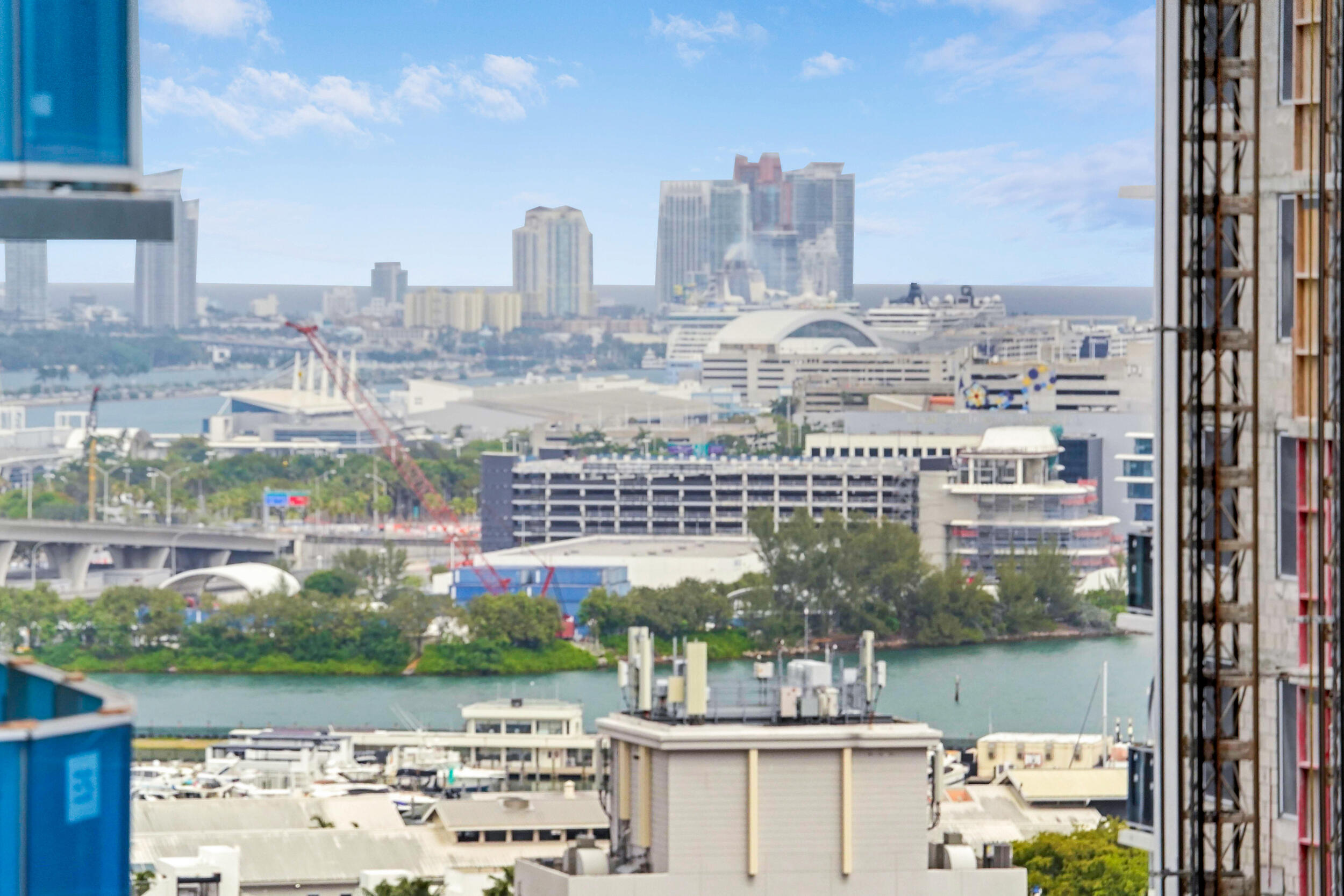 601 N MIAMI Avenue Unit: 2107