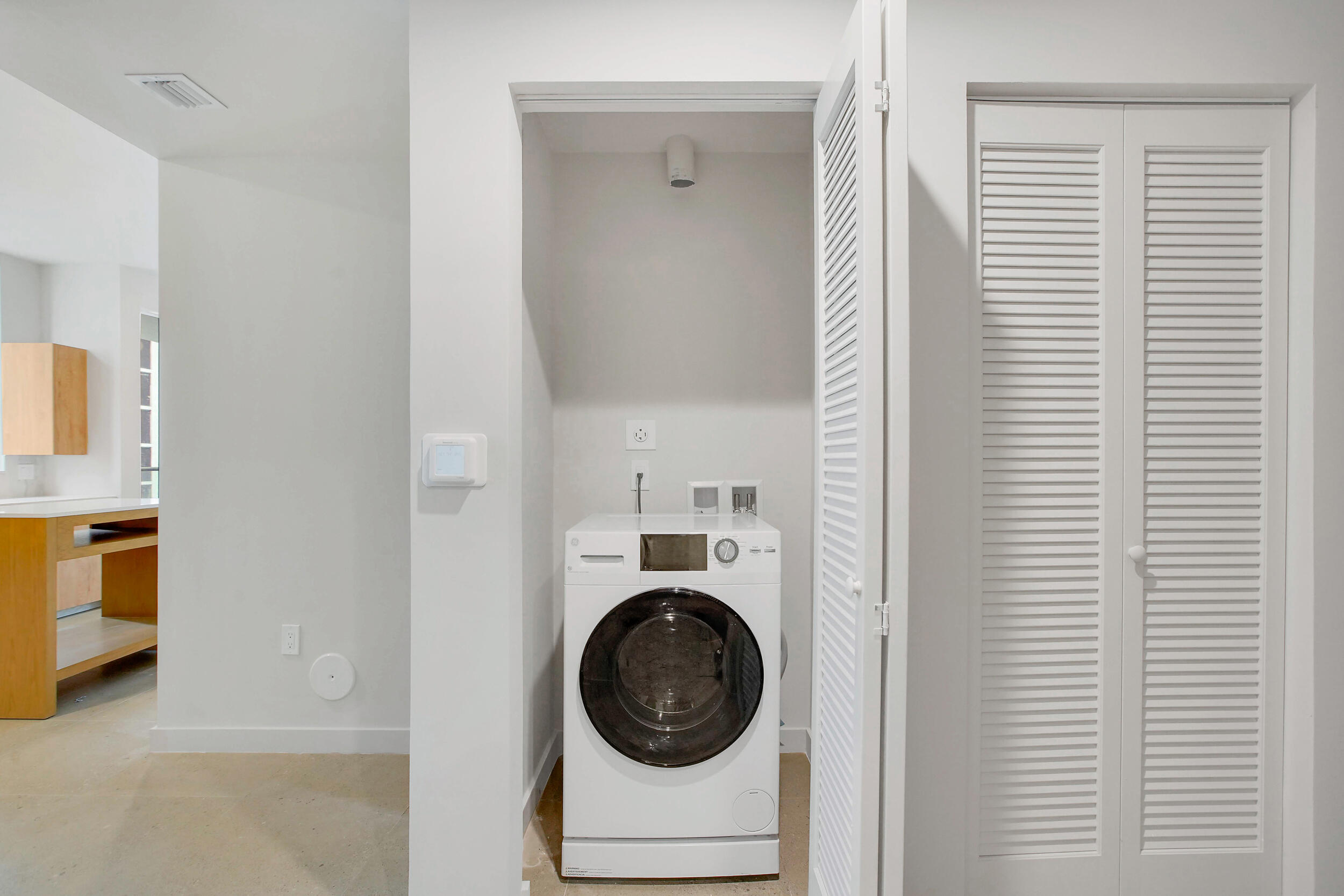 601 N MIAMI Avenue Unit: 2107