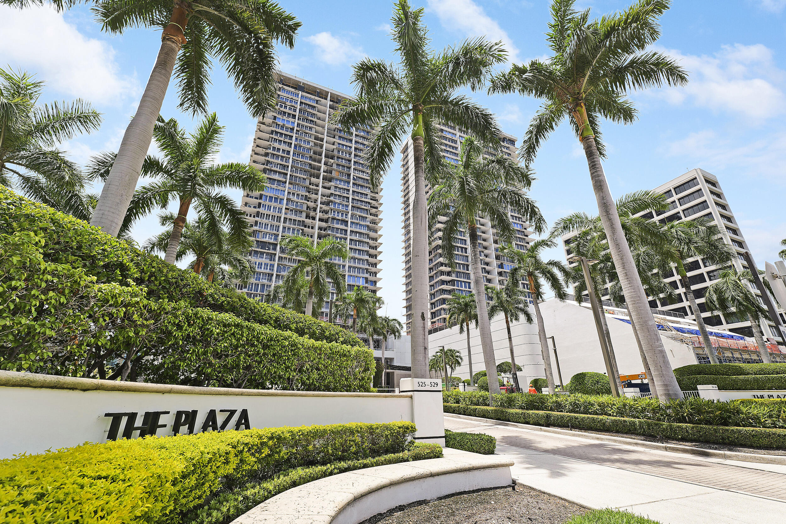 529 S Flagler Drive 24E