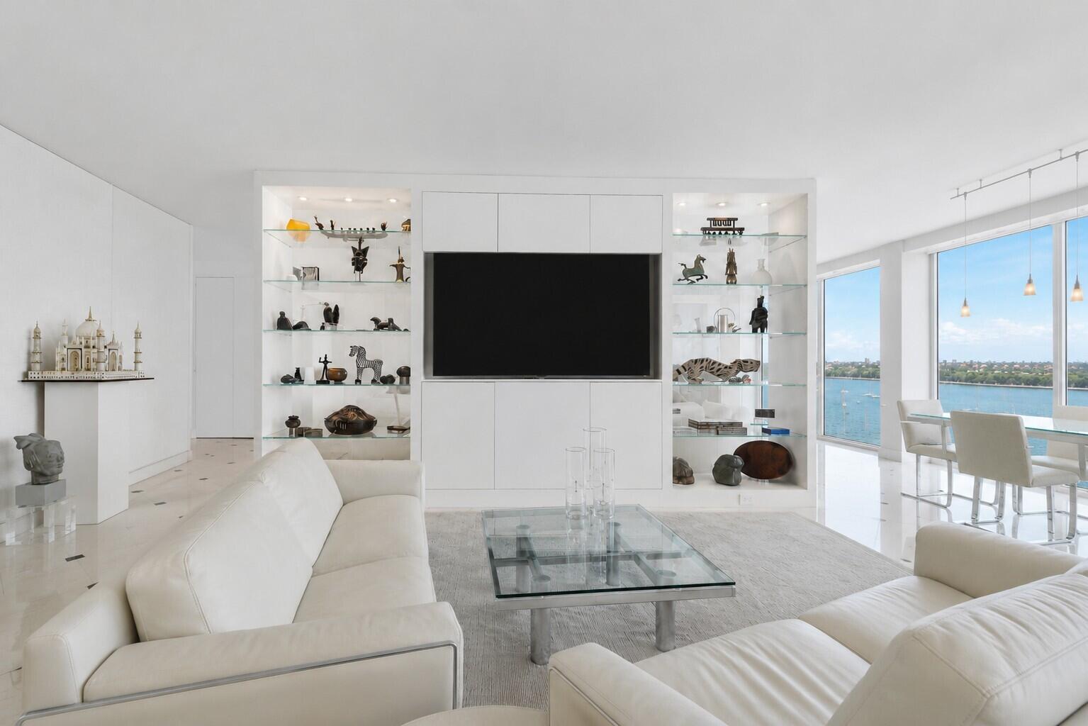 529 S Flagler Drive 24E