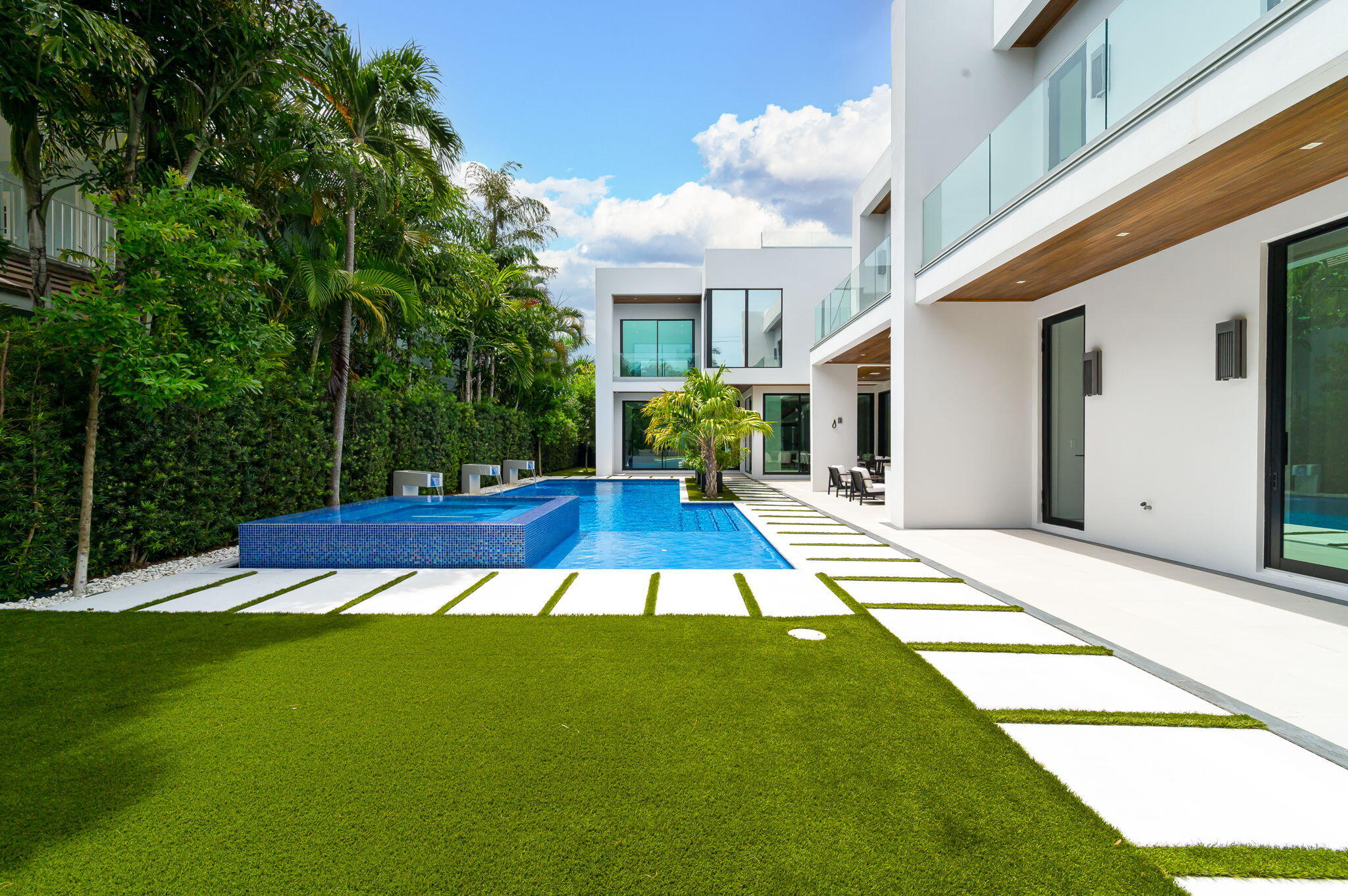 141 Cortez Road