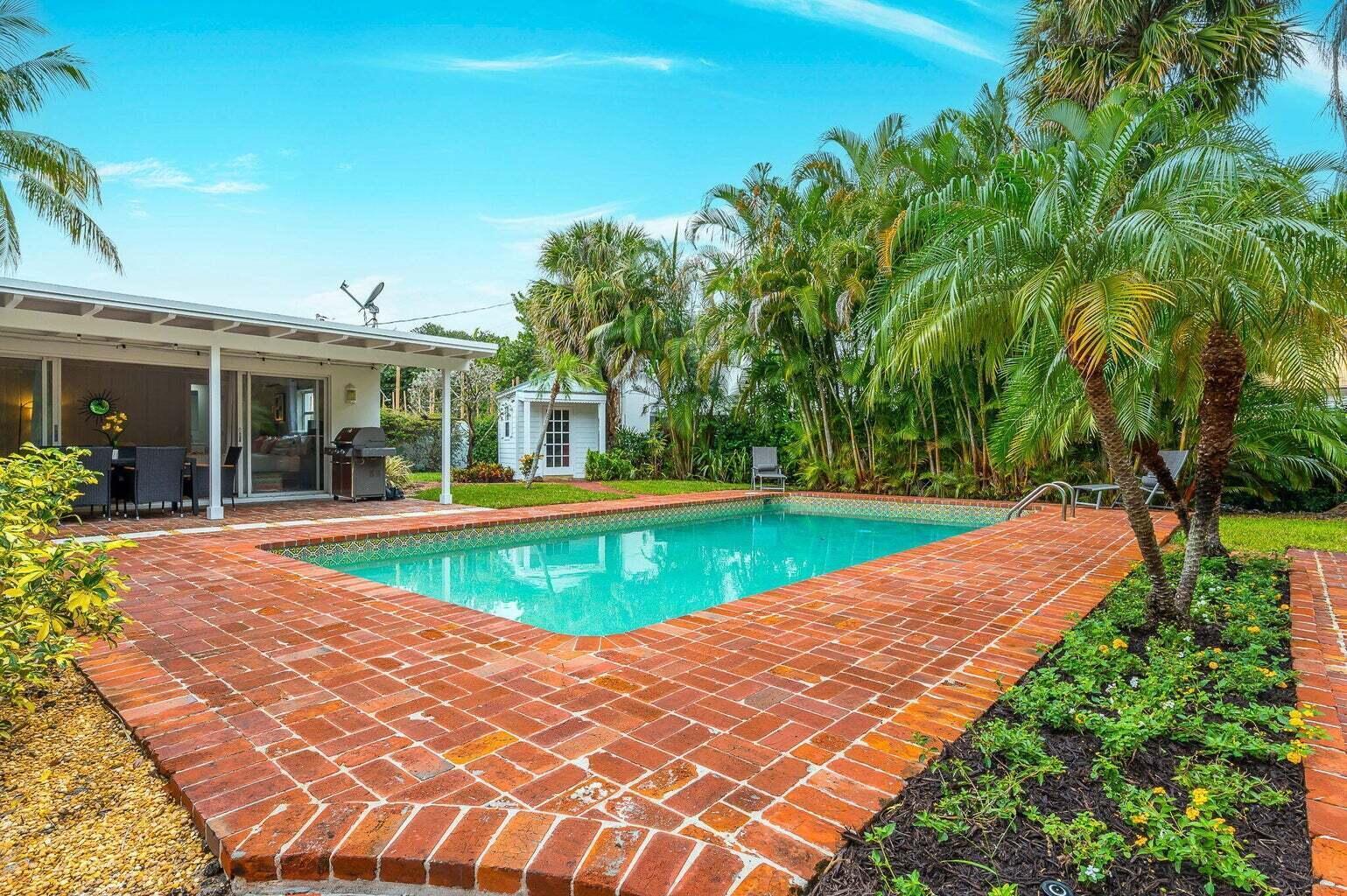127 MIRAMAR Way