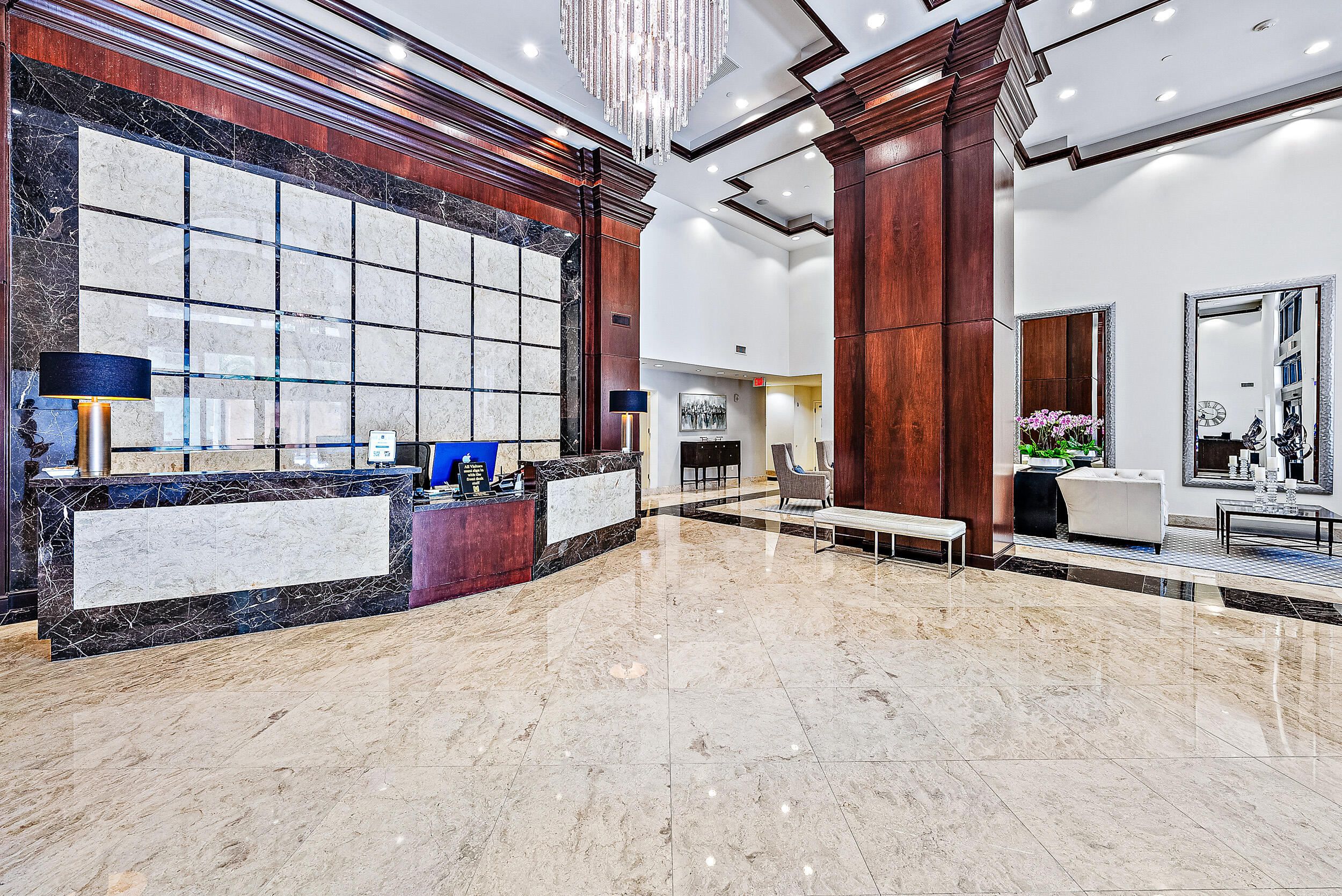 701 S Olive Avenue 802