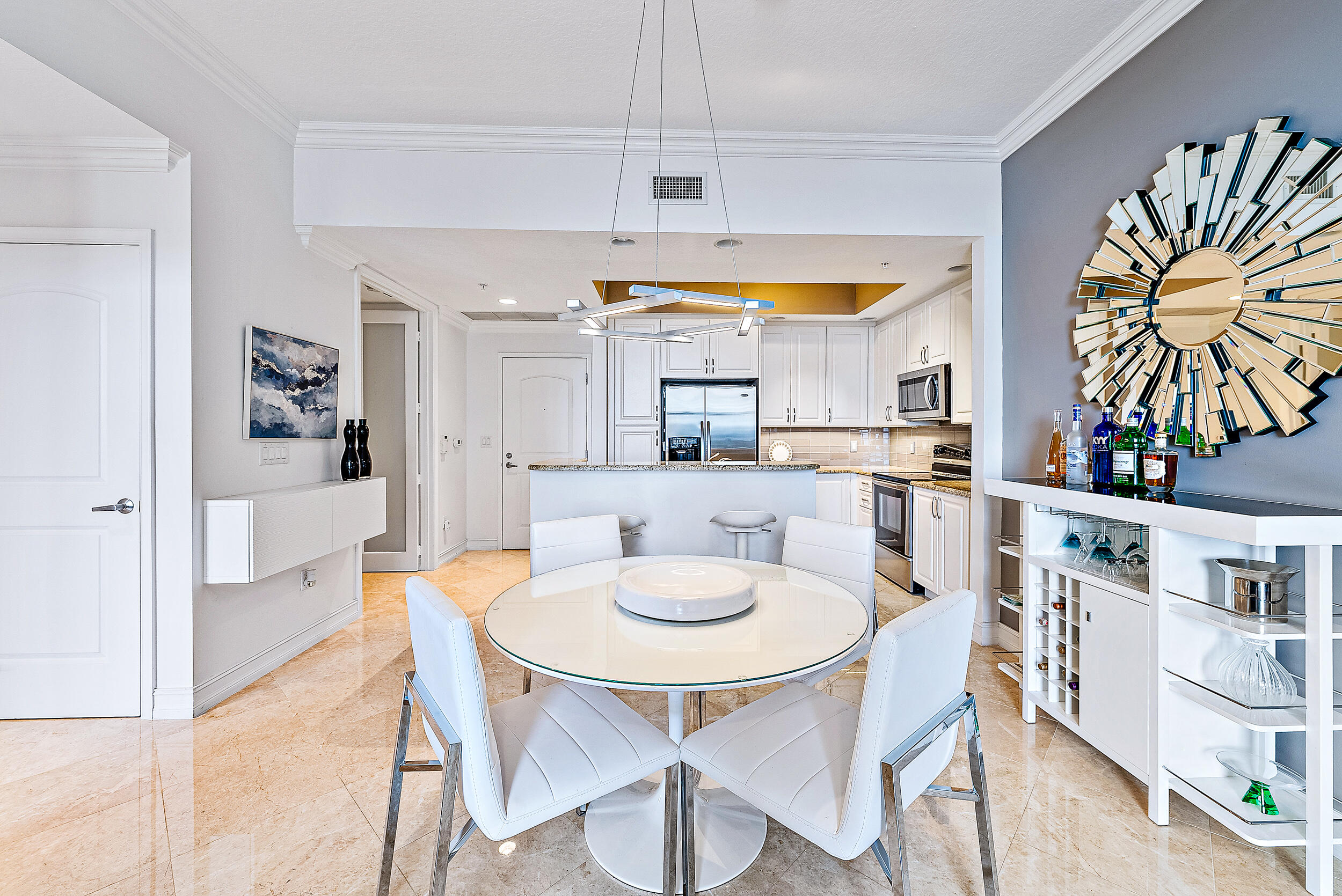 701 S Olive Avenue 802