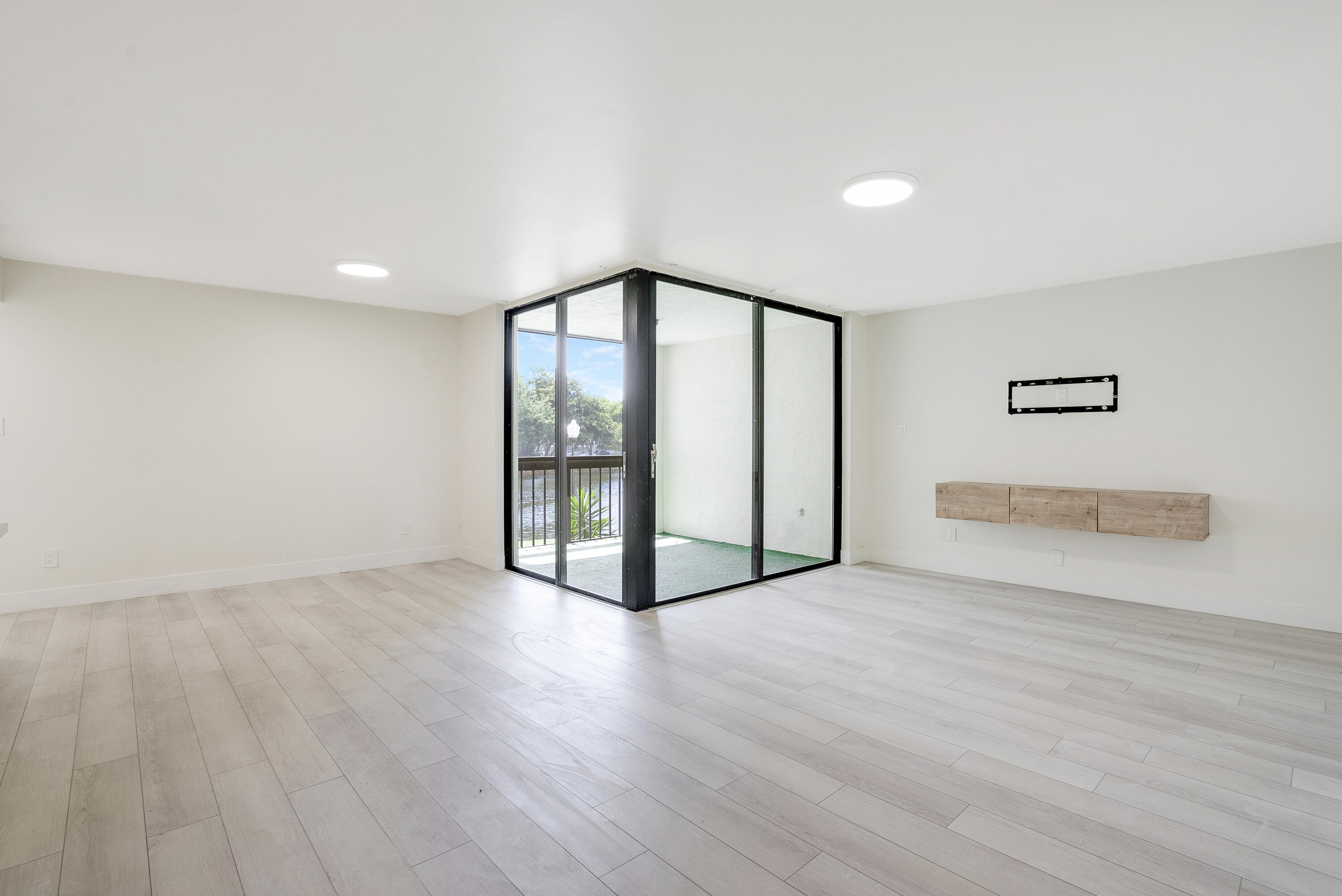 2025 Lavers Circle D208