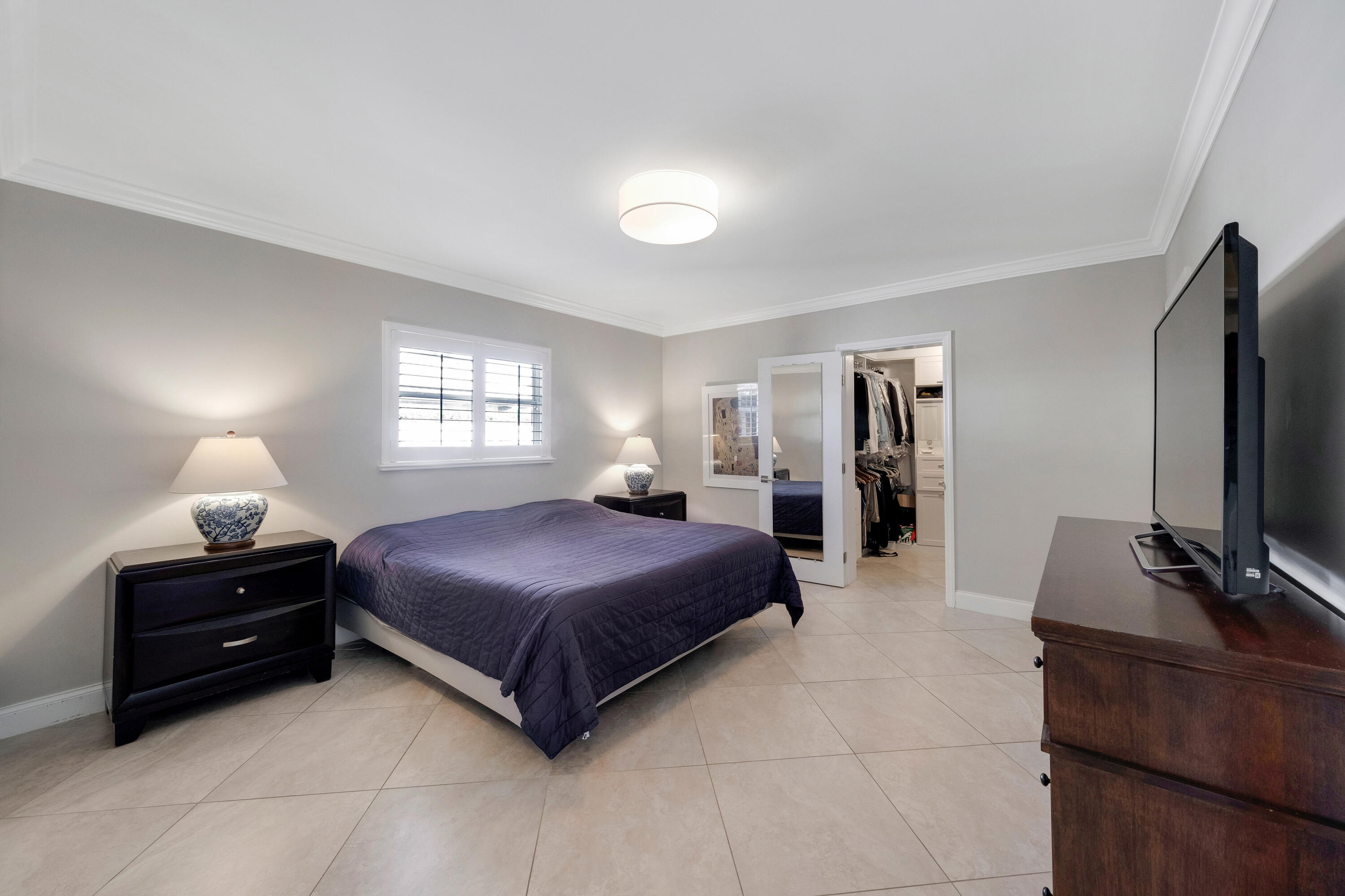 5733 Golfway Drive