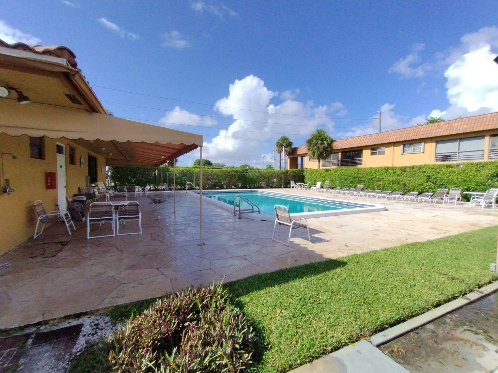 2181 W Woolbright Road N205