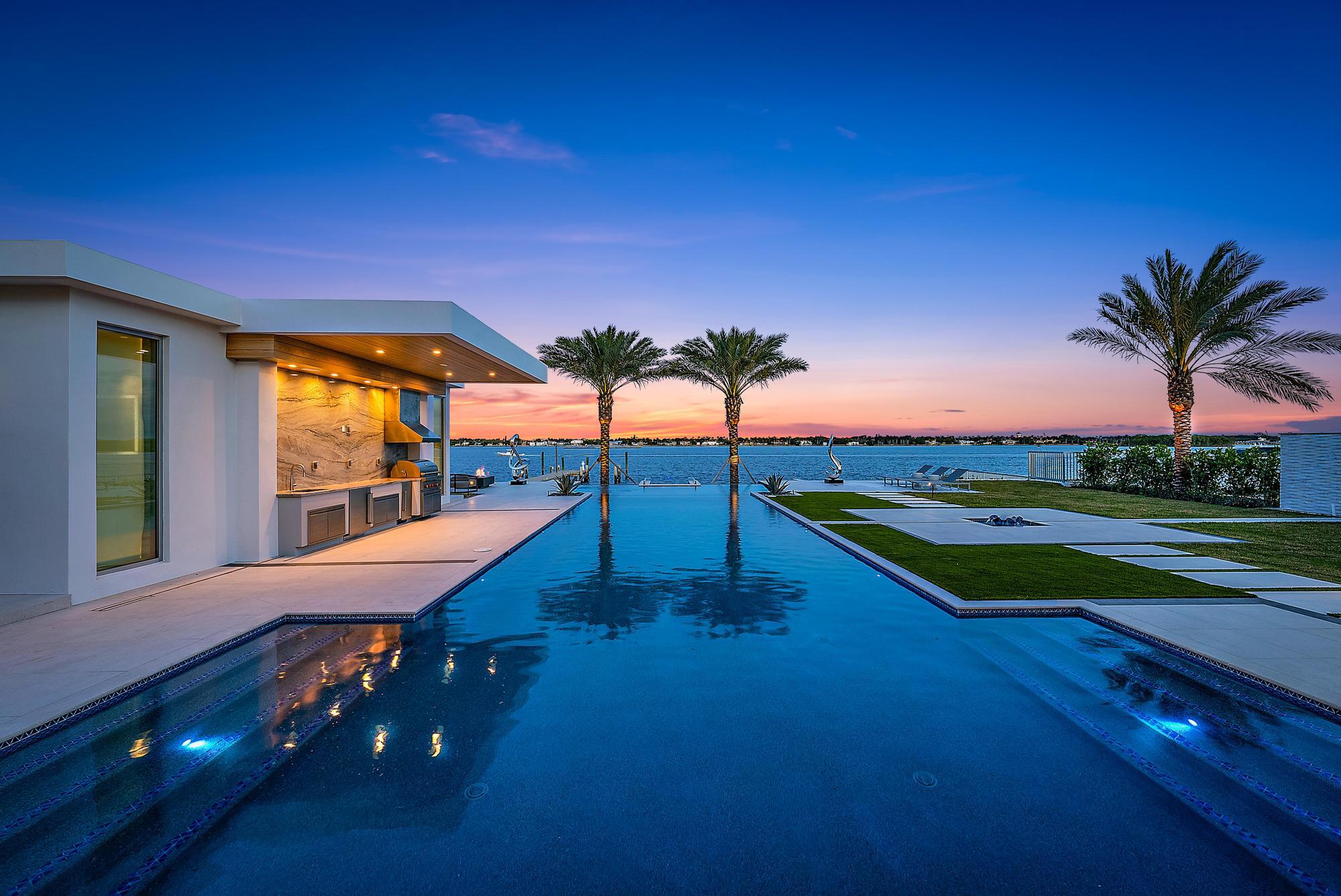 3030 Washington Road