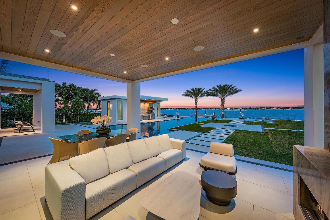 3030 Washington Road