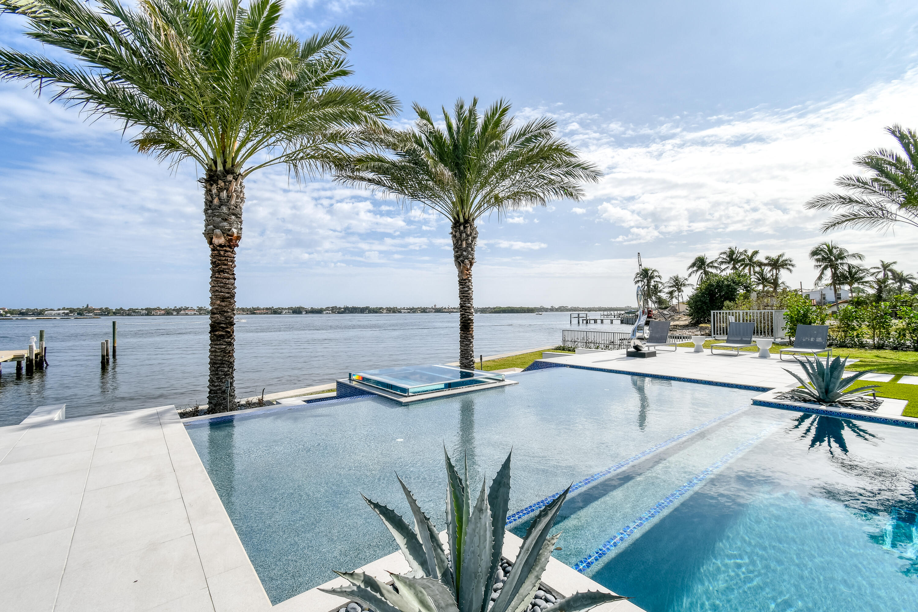 3030 Washington Road