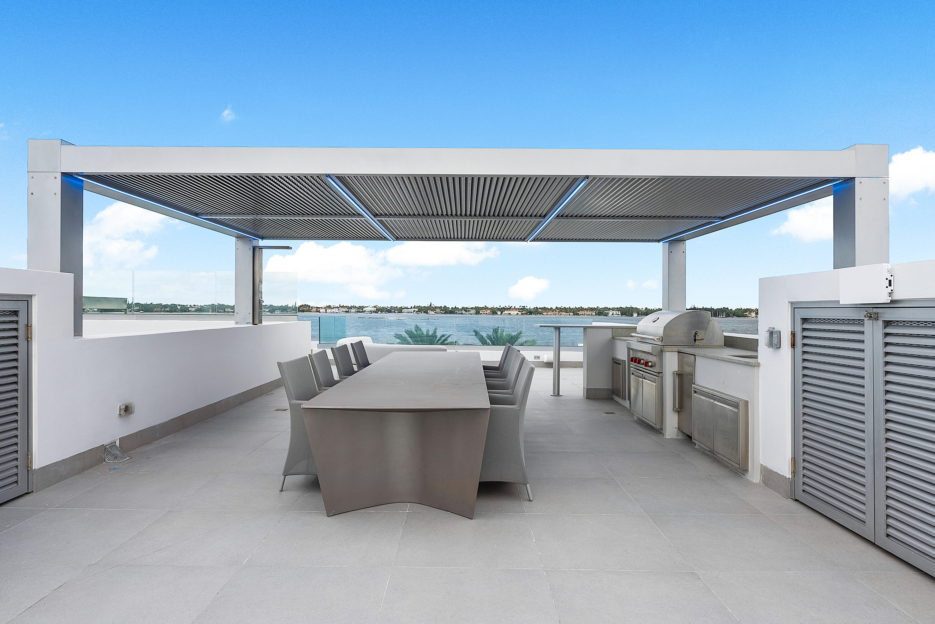 3030 Washington Road