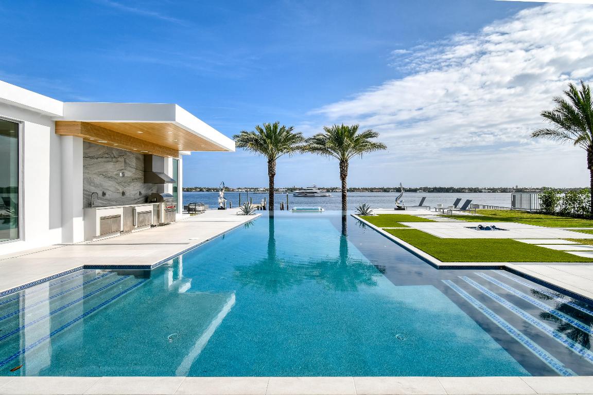 3030 Washington Road