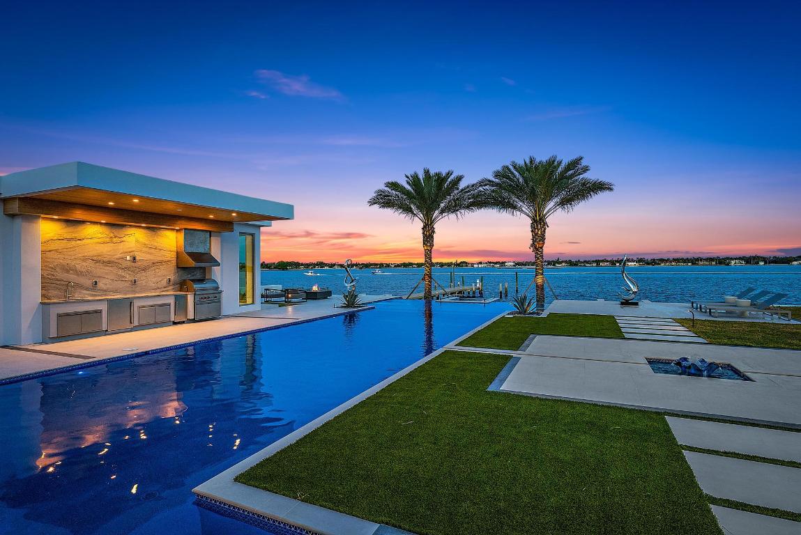 3030 Washington Road