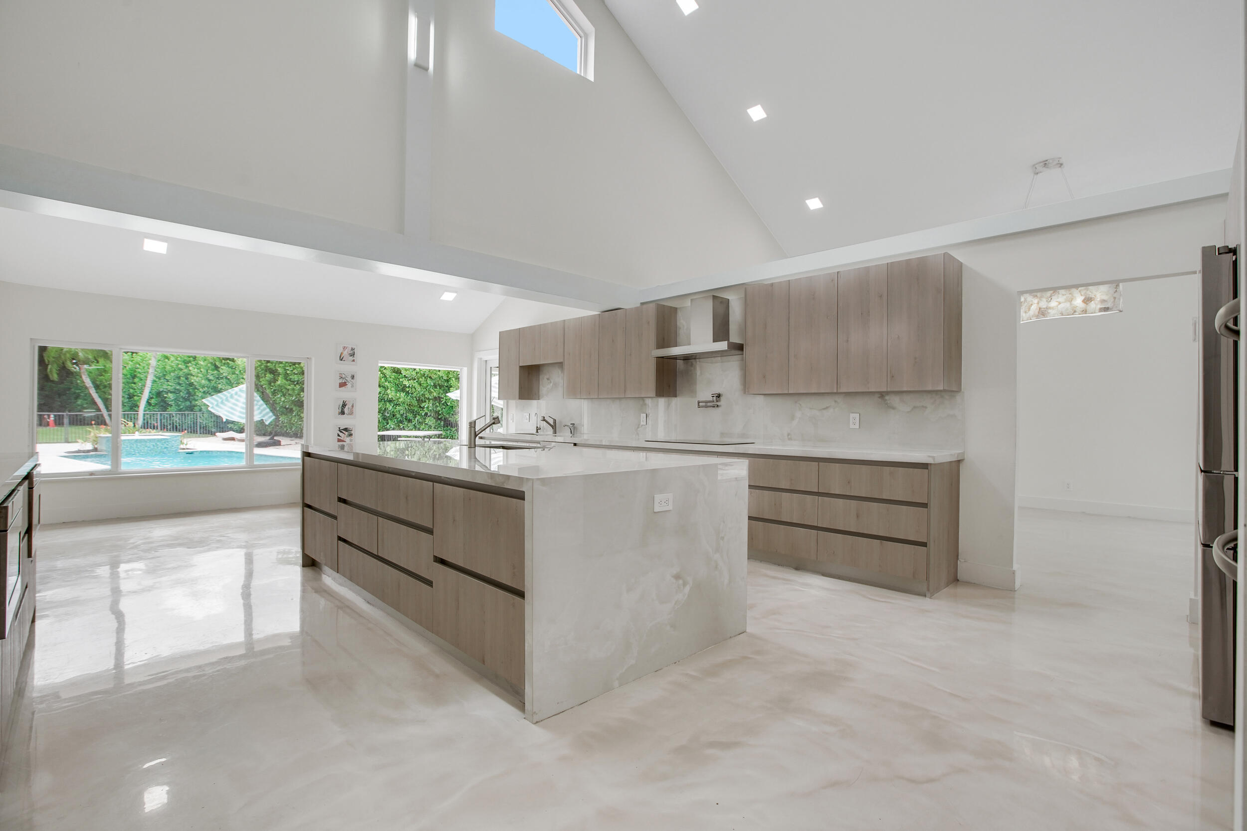 7351 Valencia Drive