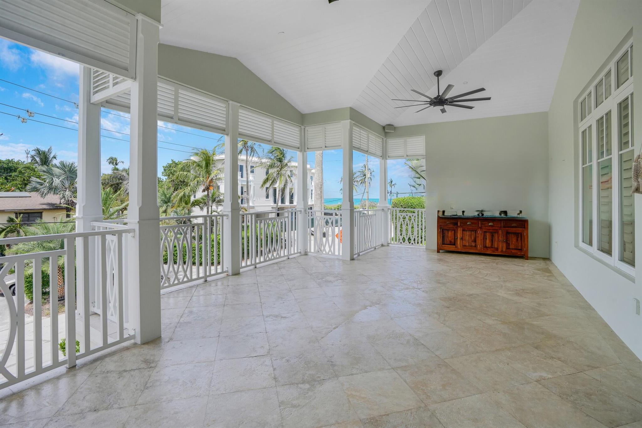 400 S Ocean Boulevard 215