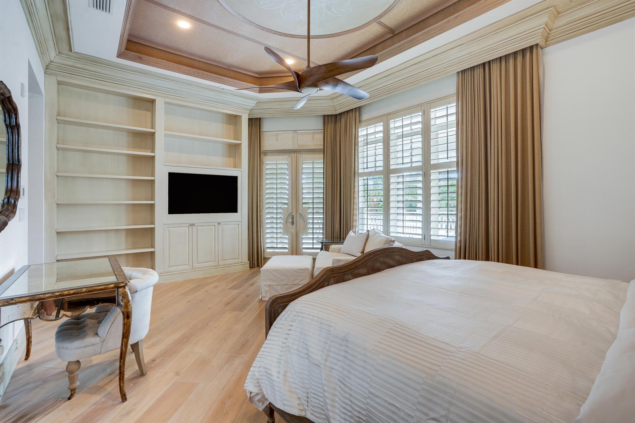 400 S Ocean Boulevard 215