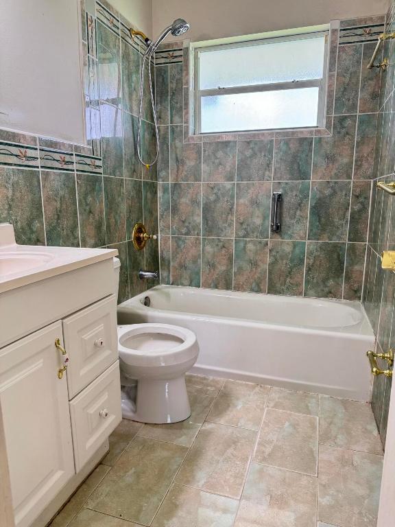 6064 Fair Green Avenue