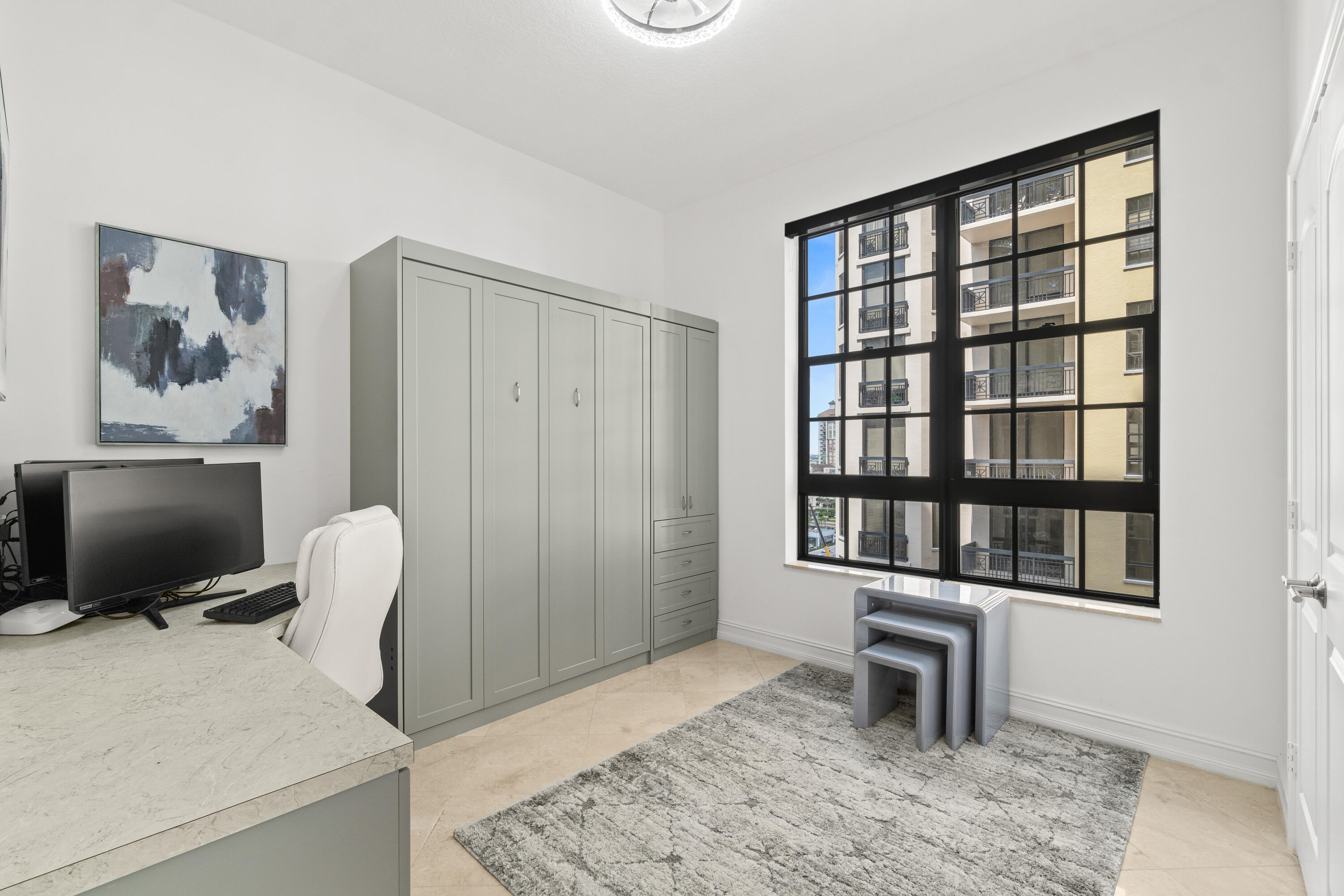 701 S Olive Avenue 1014