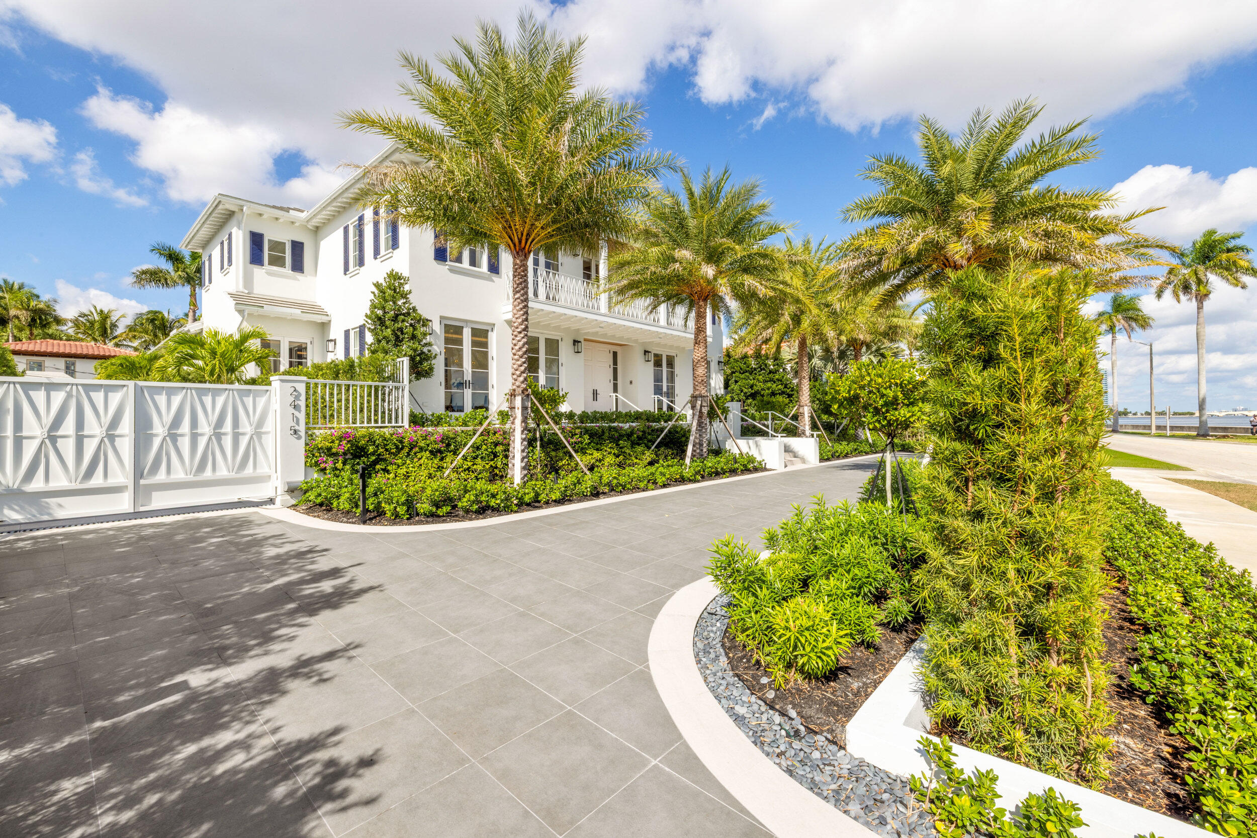 2415 S Flagler Drive
