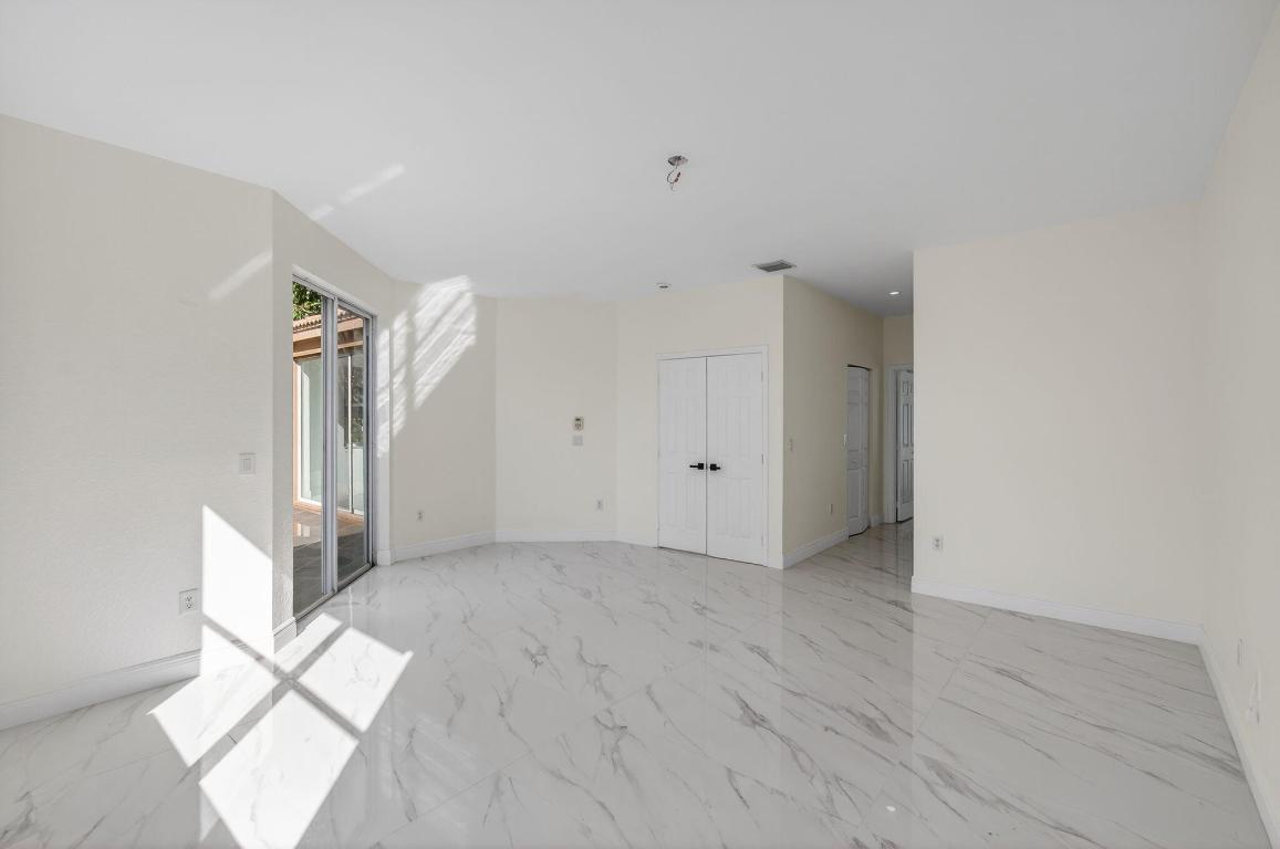 7137 Copperfield Circle, Lake Worth