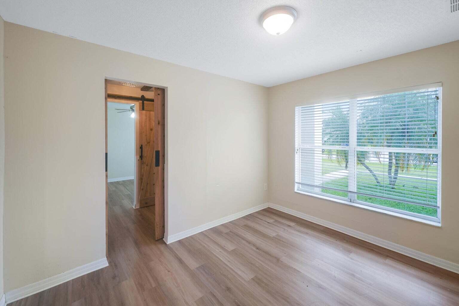 293 SW Pagoda Terrace, Port St. Lucie