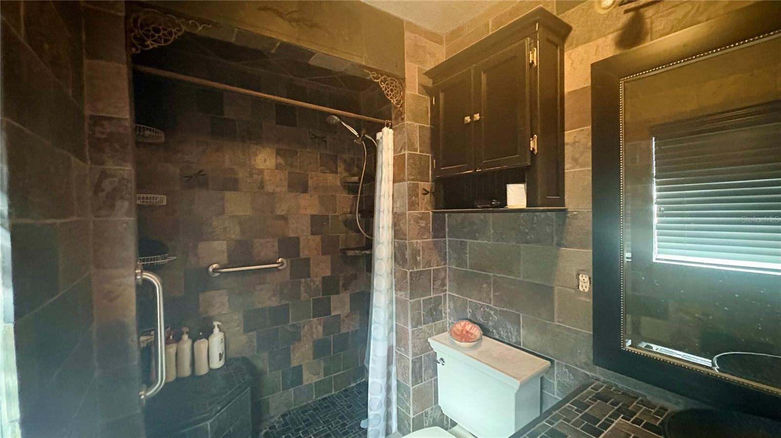 1815 DRIFTWOOD CIR S