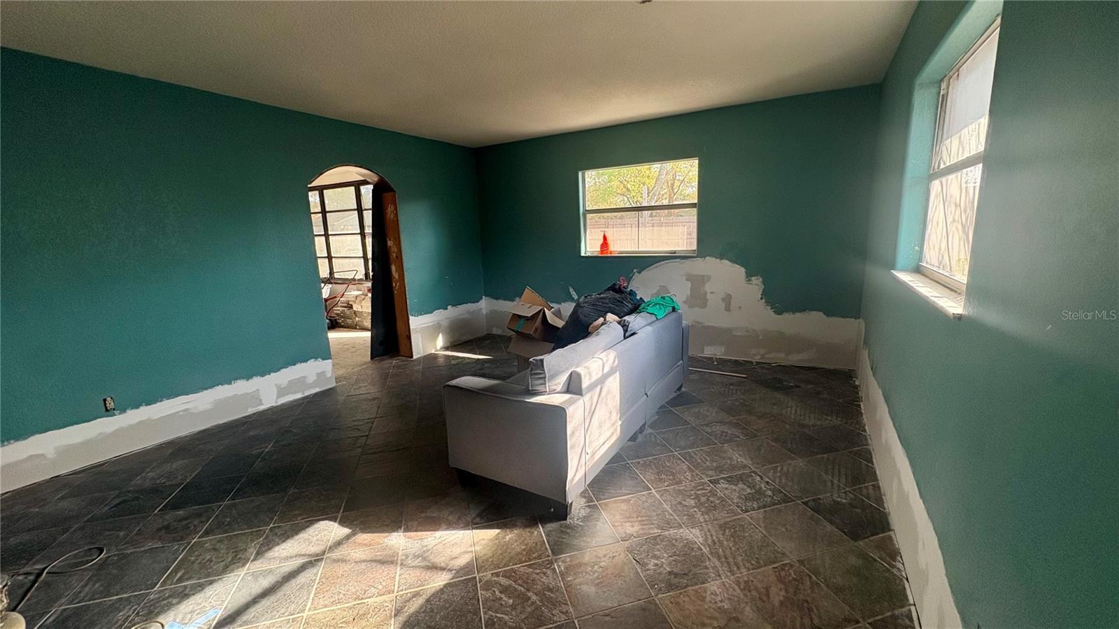 1815 DRIFTWOOD CIR S