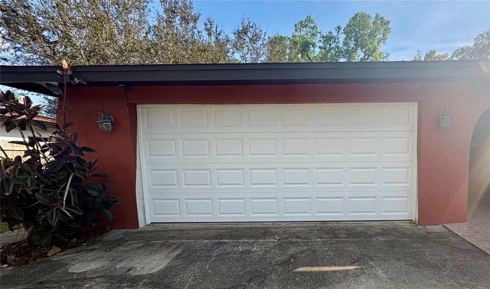 1815 DRIFTWOOD CIR S