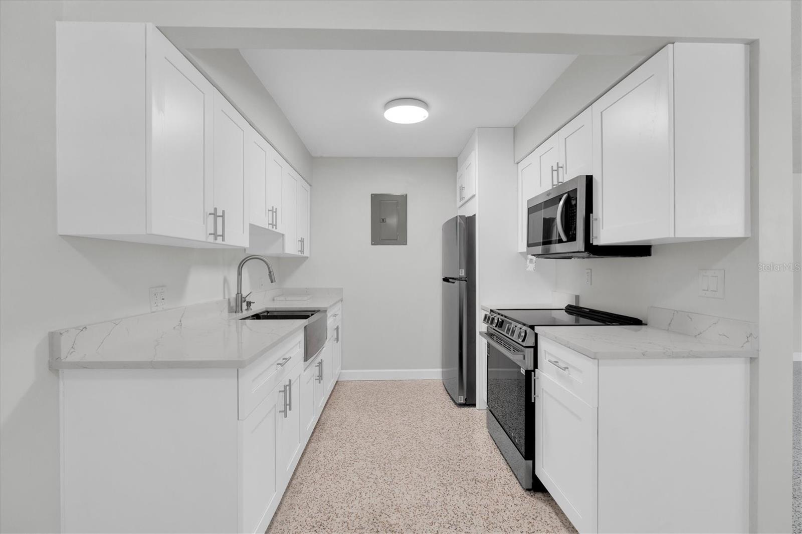 121 46TH AVE #1G