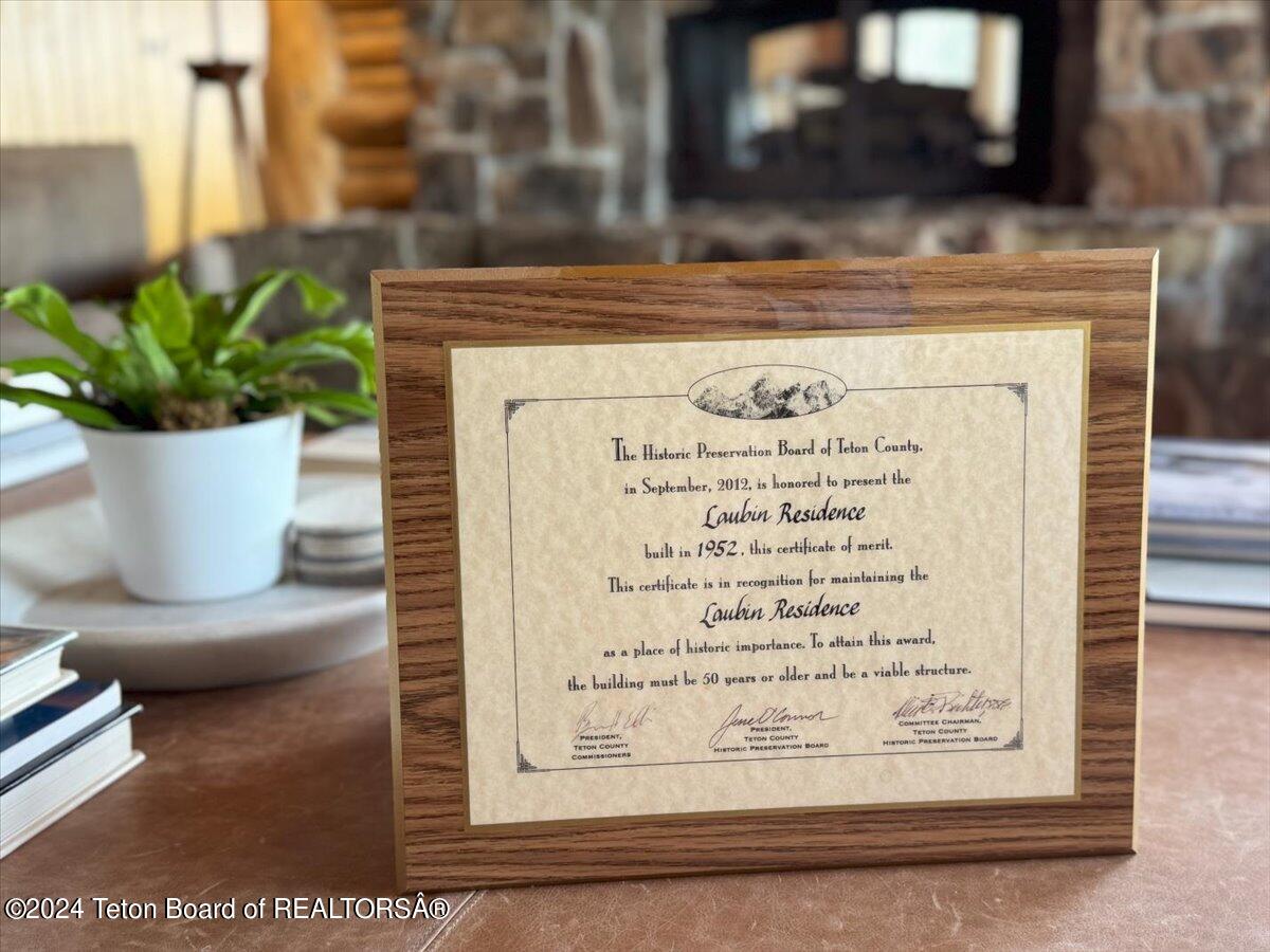 13095 N CRAIGHEAD Lane