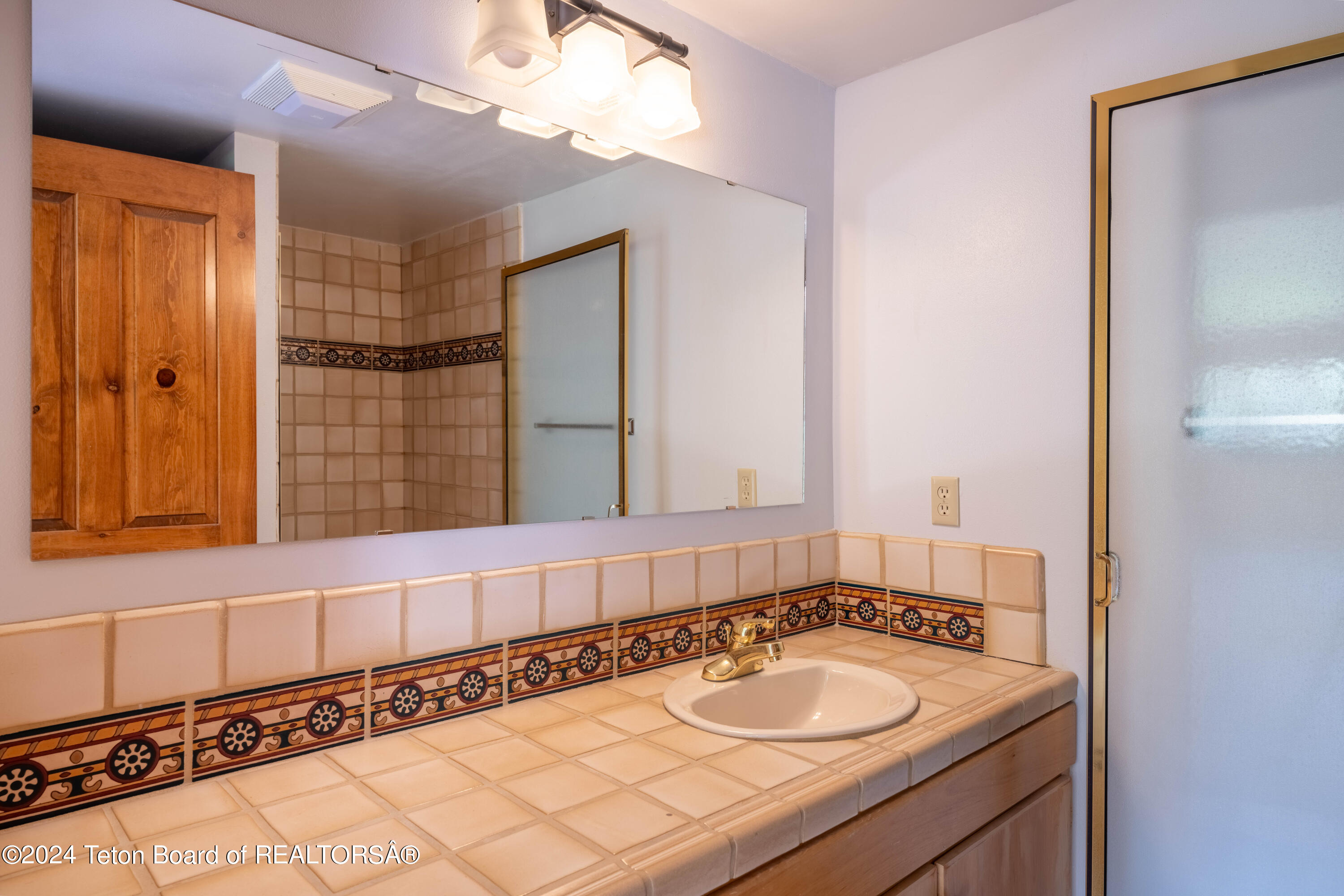 840 UPPER CACHE CREEK Drive