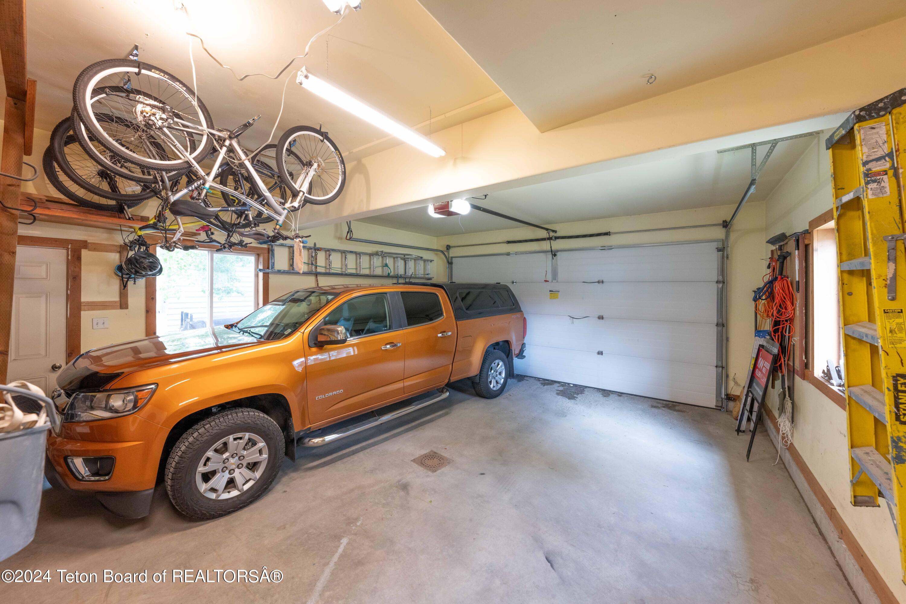 10835 S HIGHWAY 89