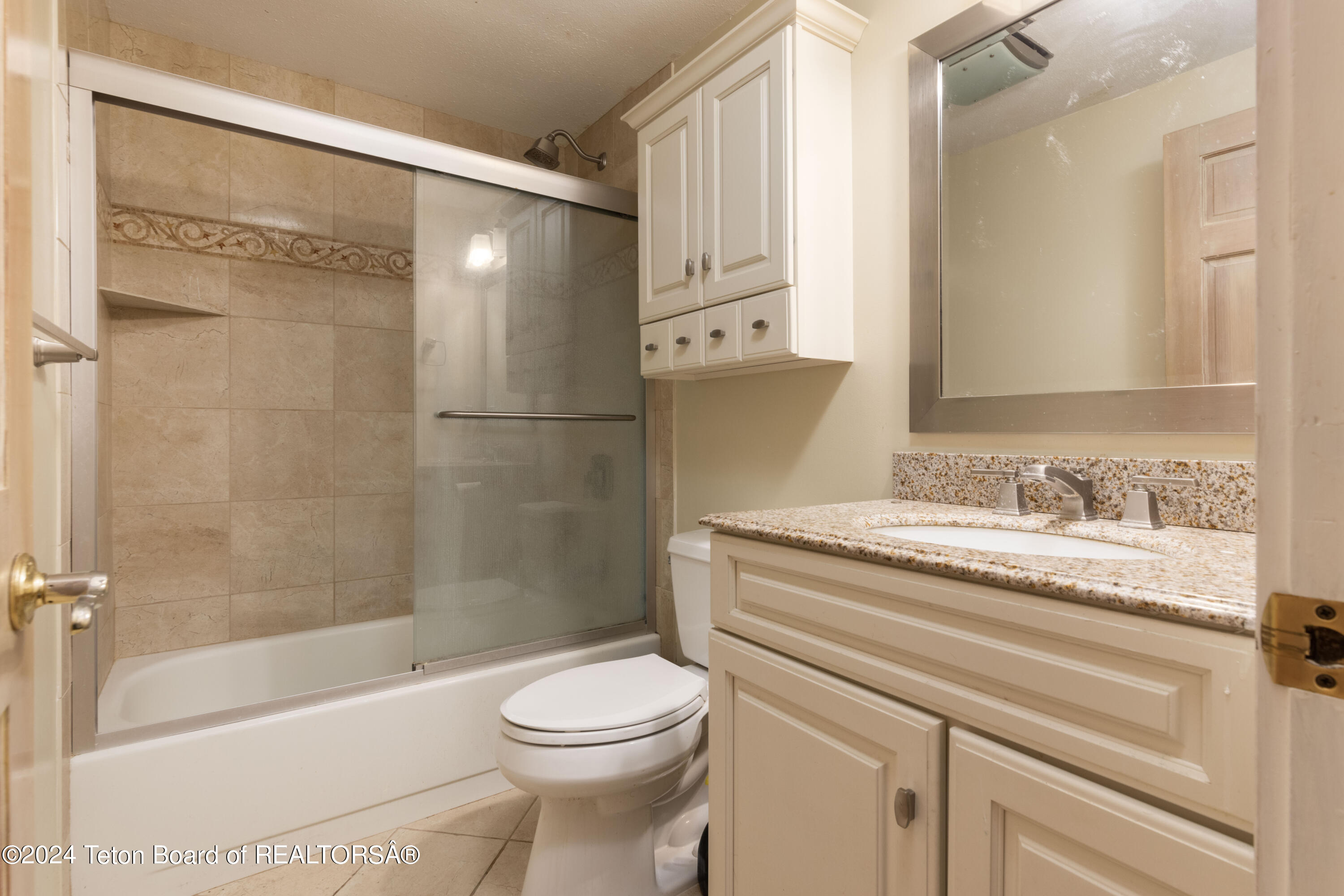 340 E SIMPSON Avenue, #12