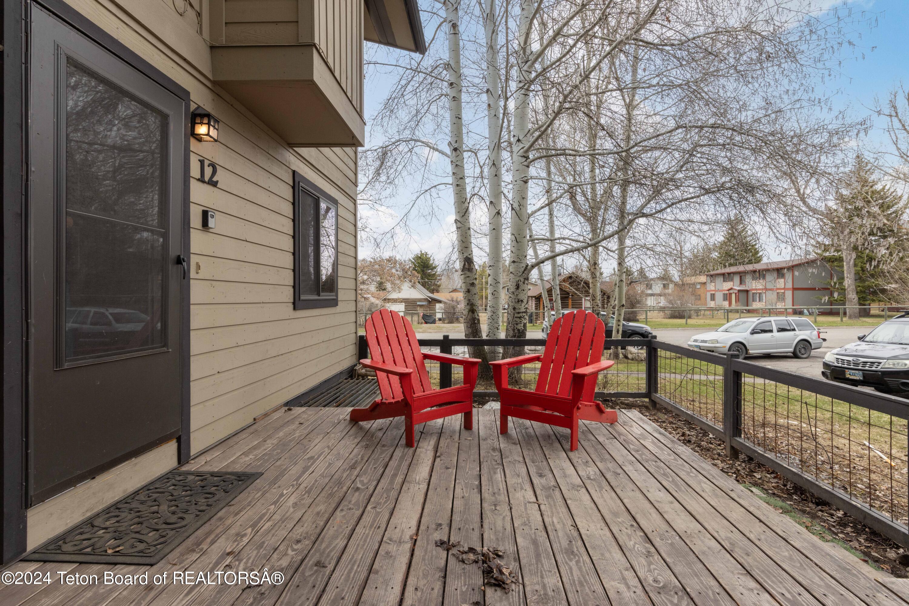 340 E SIMPSON Avenue, #12