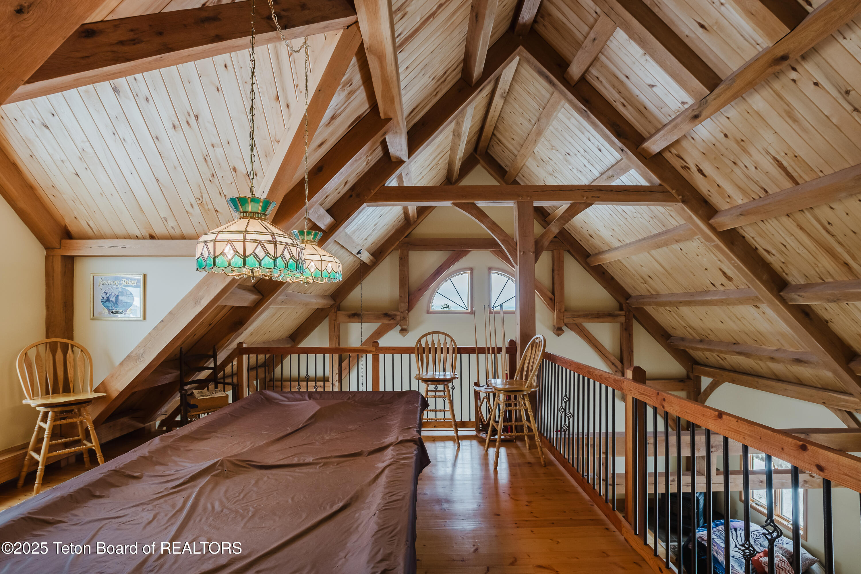 1190 SADDLE Drive