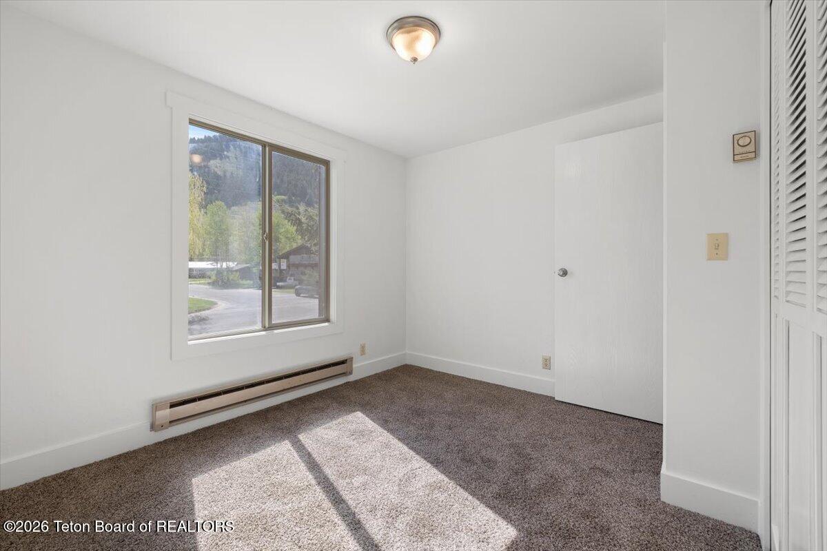 195 CRABTREE Lane