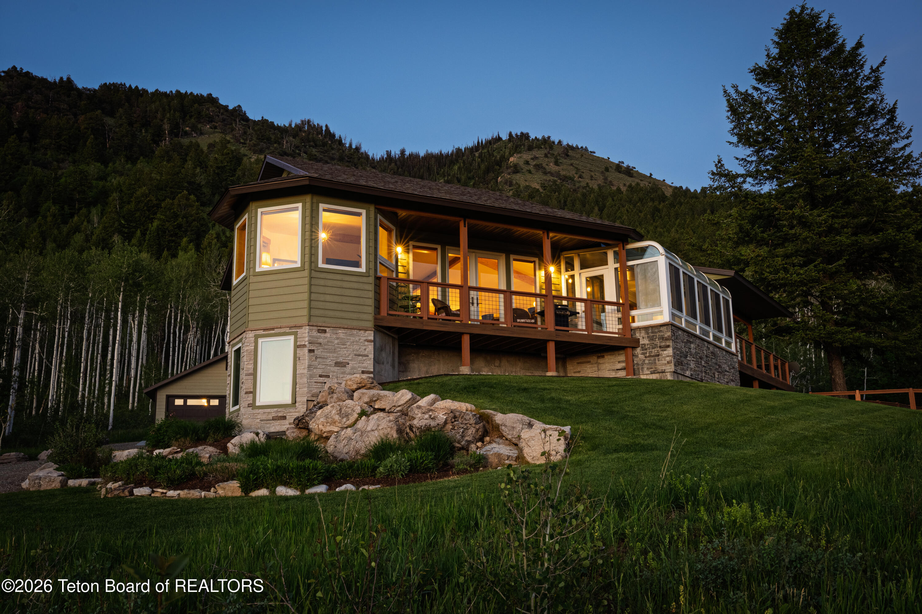 1968 SUNRISE MOUNTAIN Place